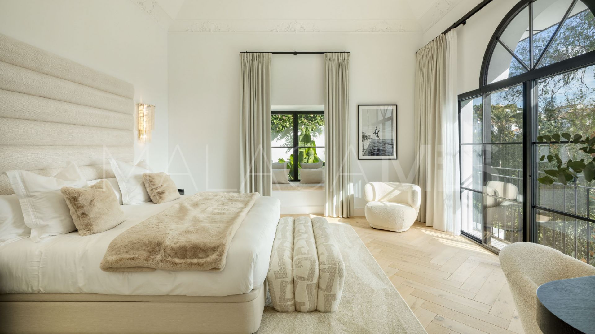 Villa for sale in El Herrojo