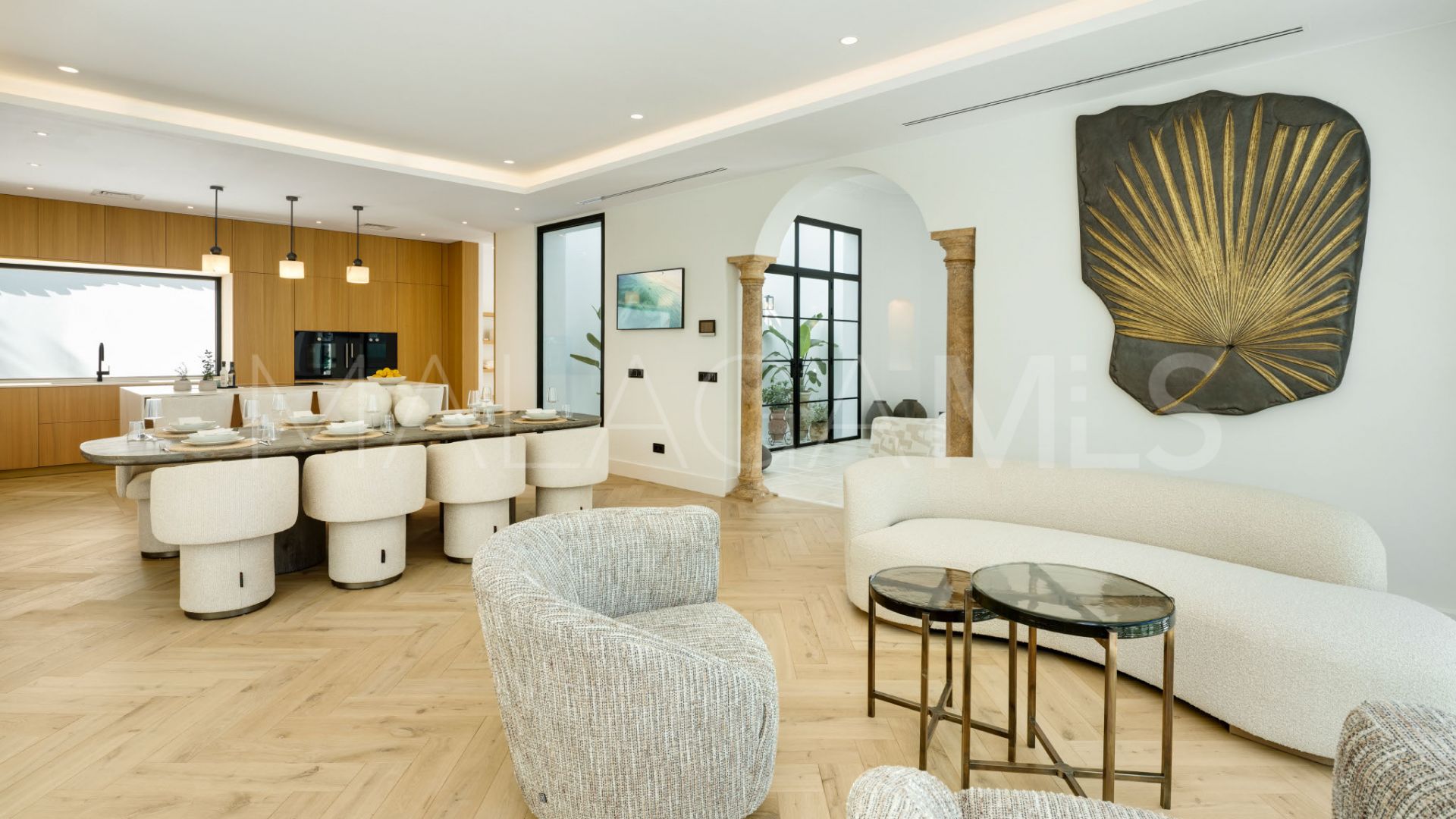 Villa for sale in El Herrojo