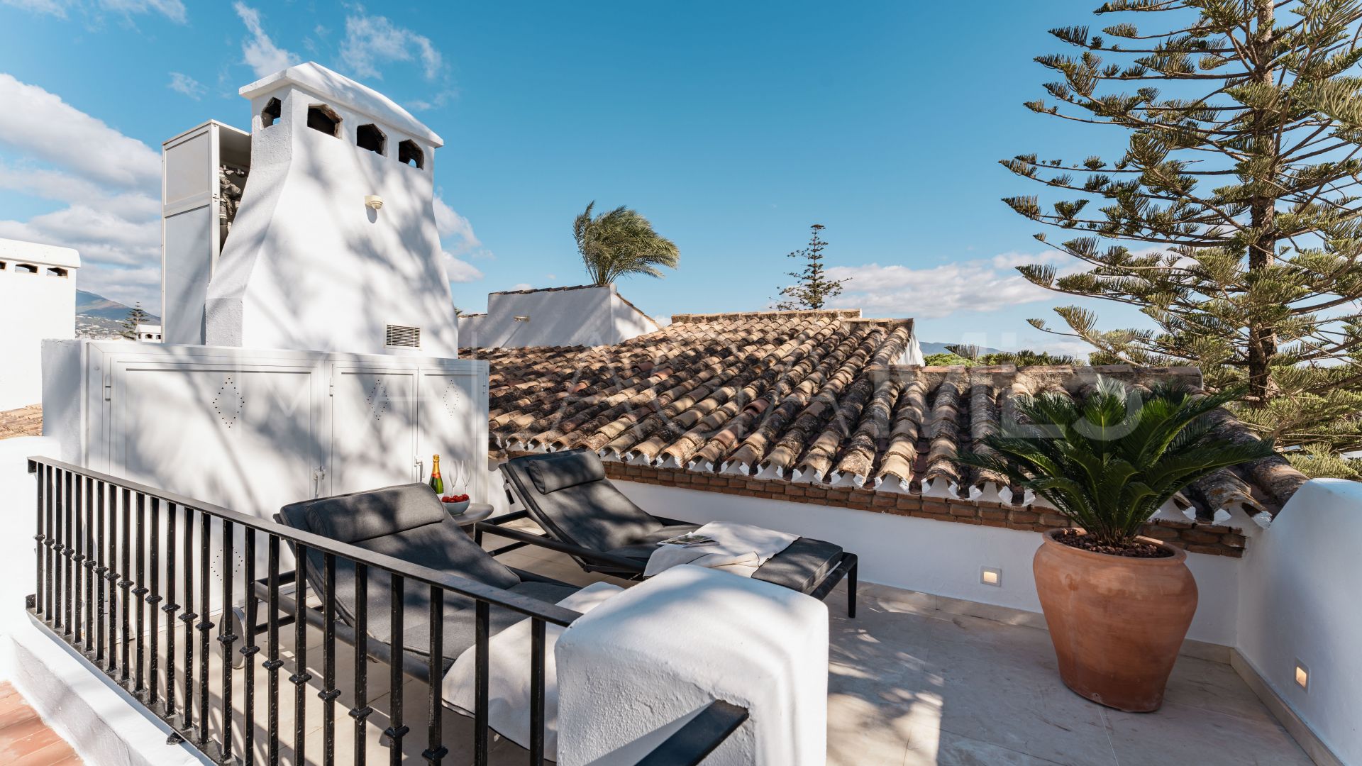 Appartement terrasse for sale in Castiglione