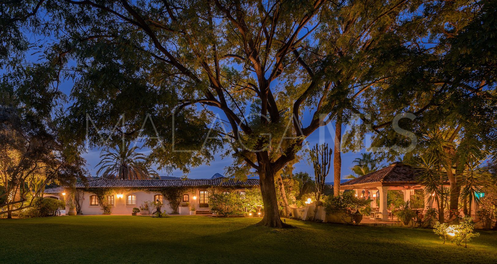 Benahavis, cortijo for sale with 6 bedrooms