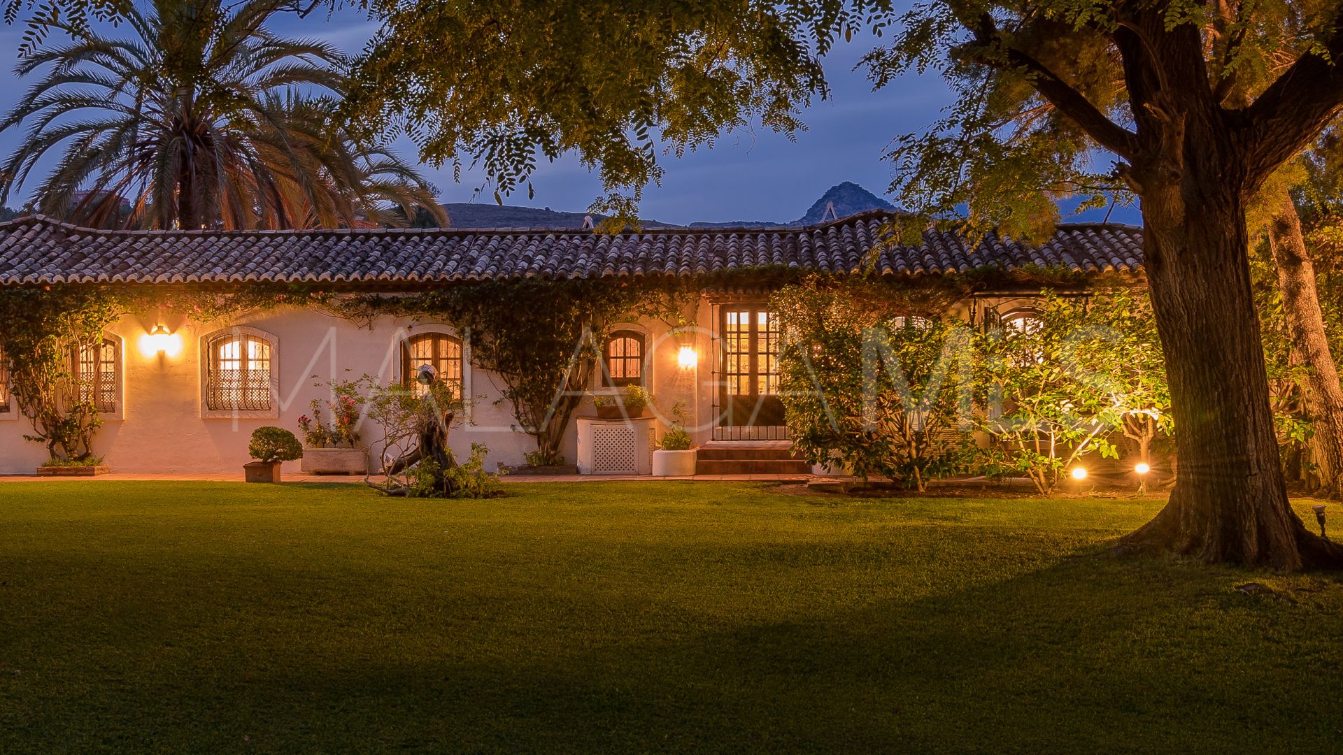 Benahavis, cortijo for sale with 6 bedrooms