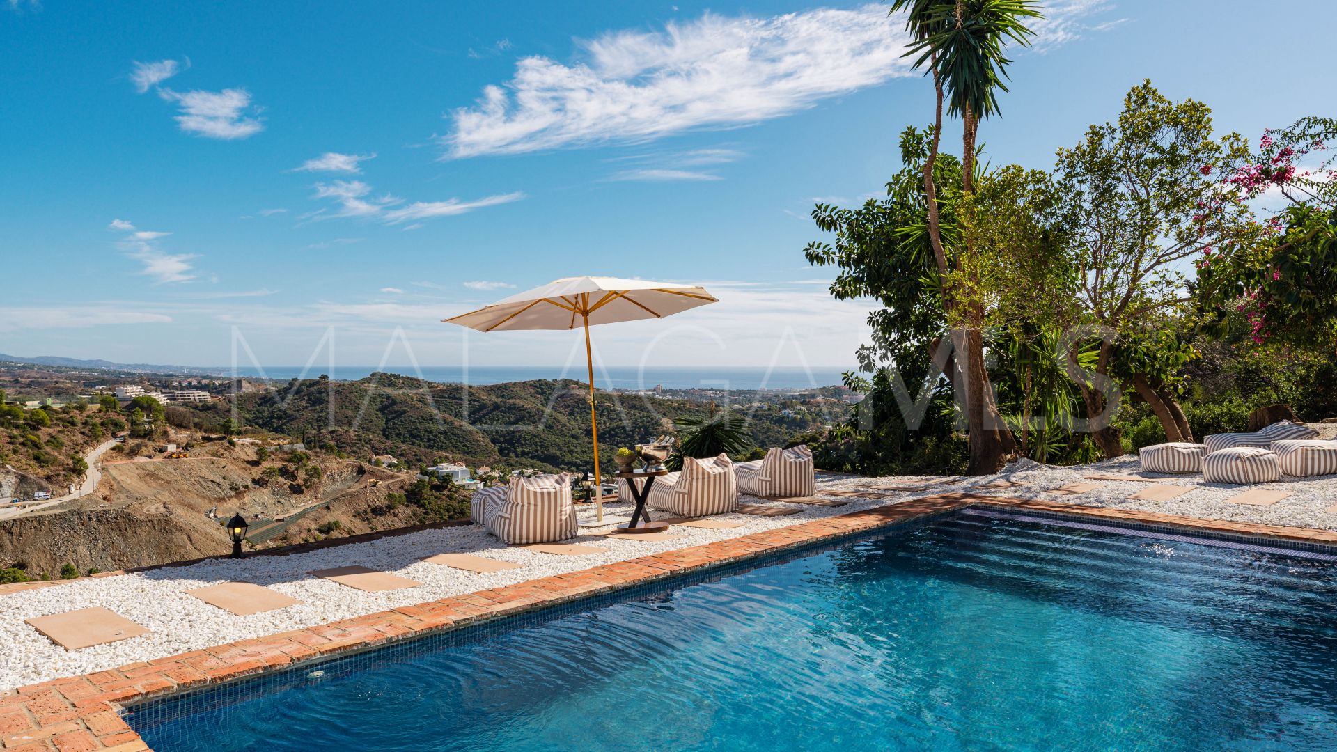 Villa for sale in El Madroñal