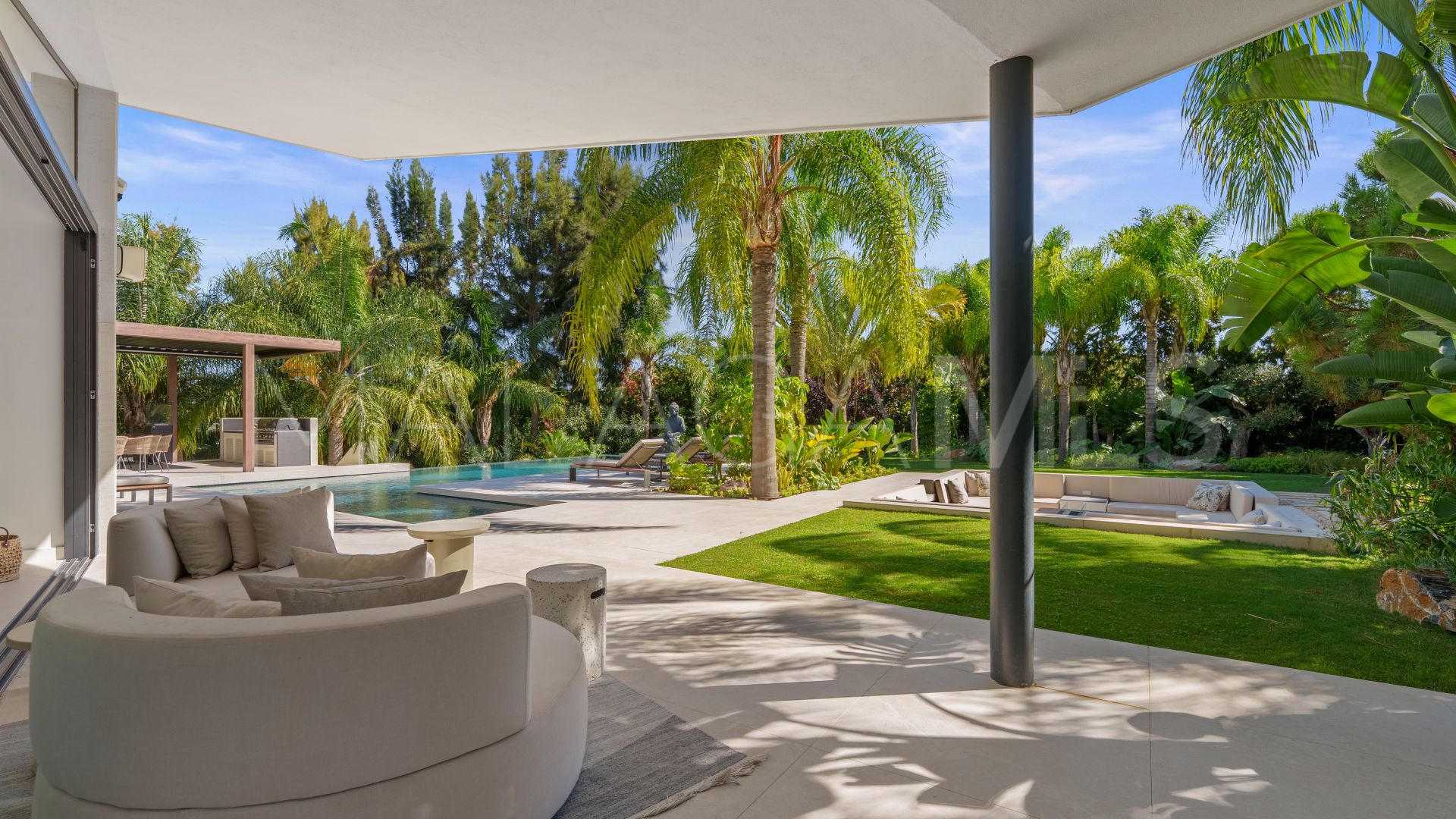 Las Chapas, villa de 5 bedrooms for sale