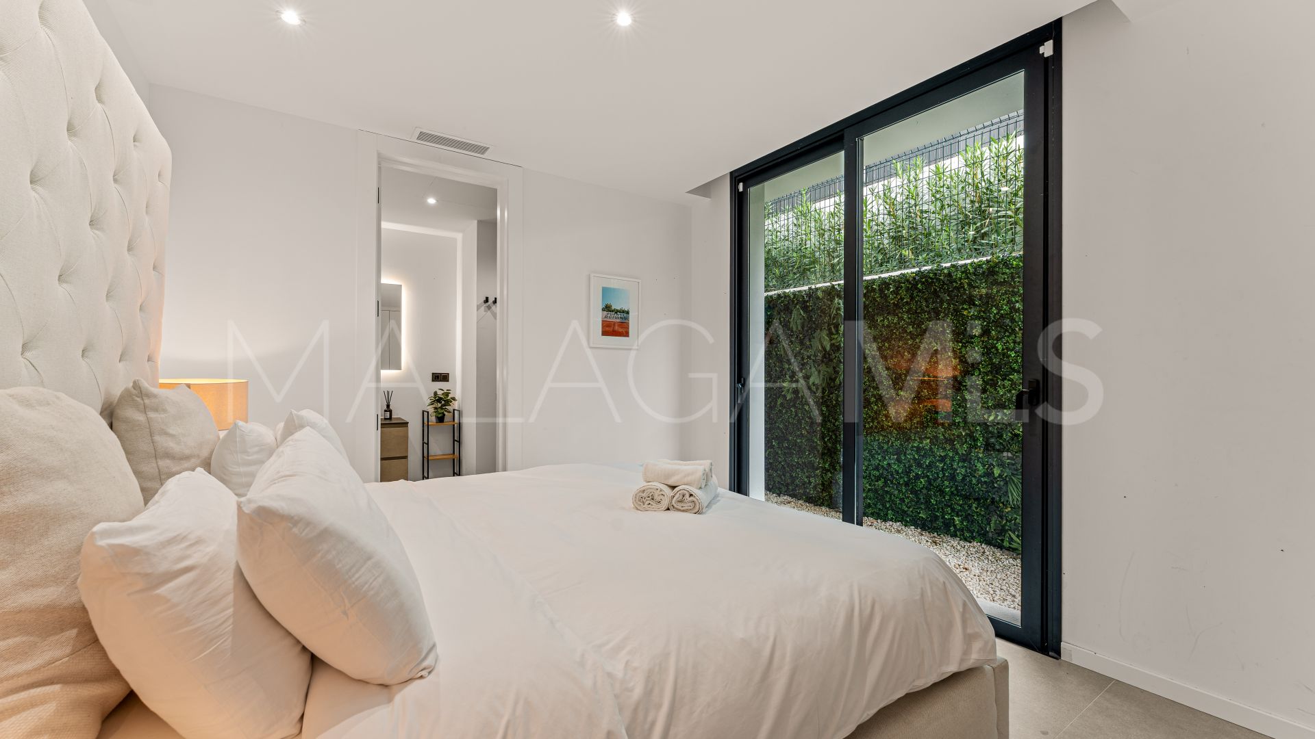 Villa for sale in El Paraiso