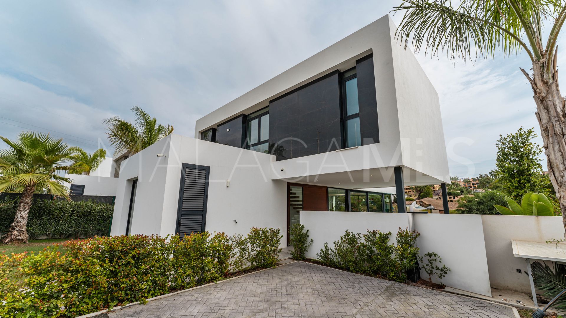Villa for sale in El Paraiso