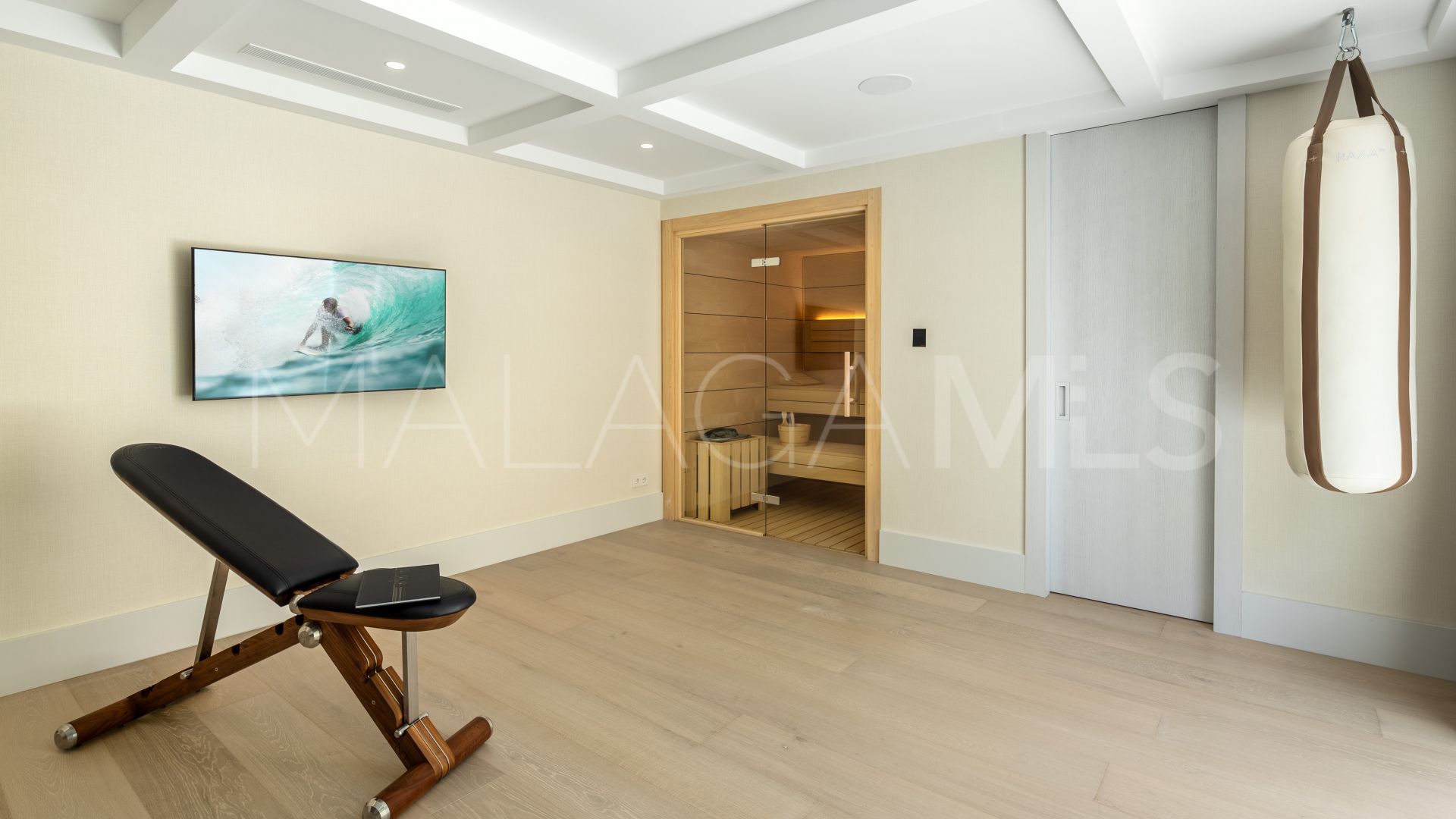 Villa for sale in Golden Mile