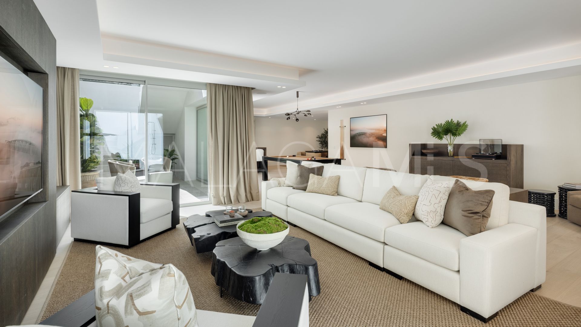 Villa for sale in Golden Mile