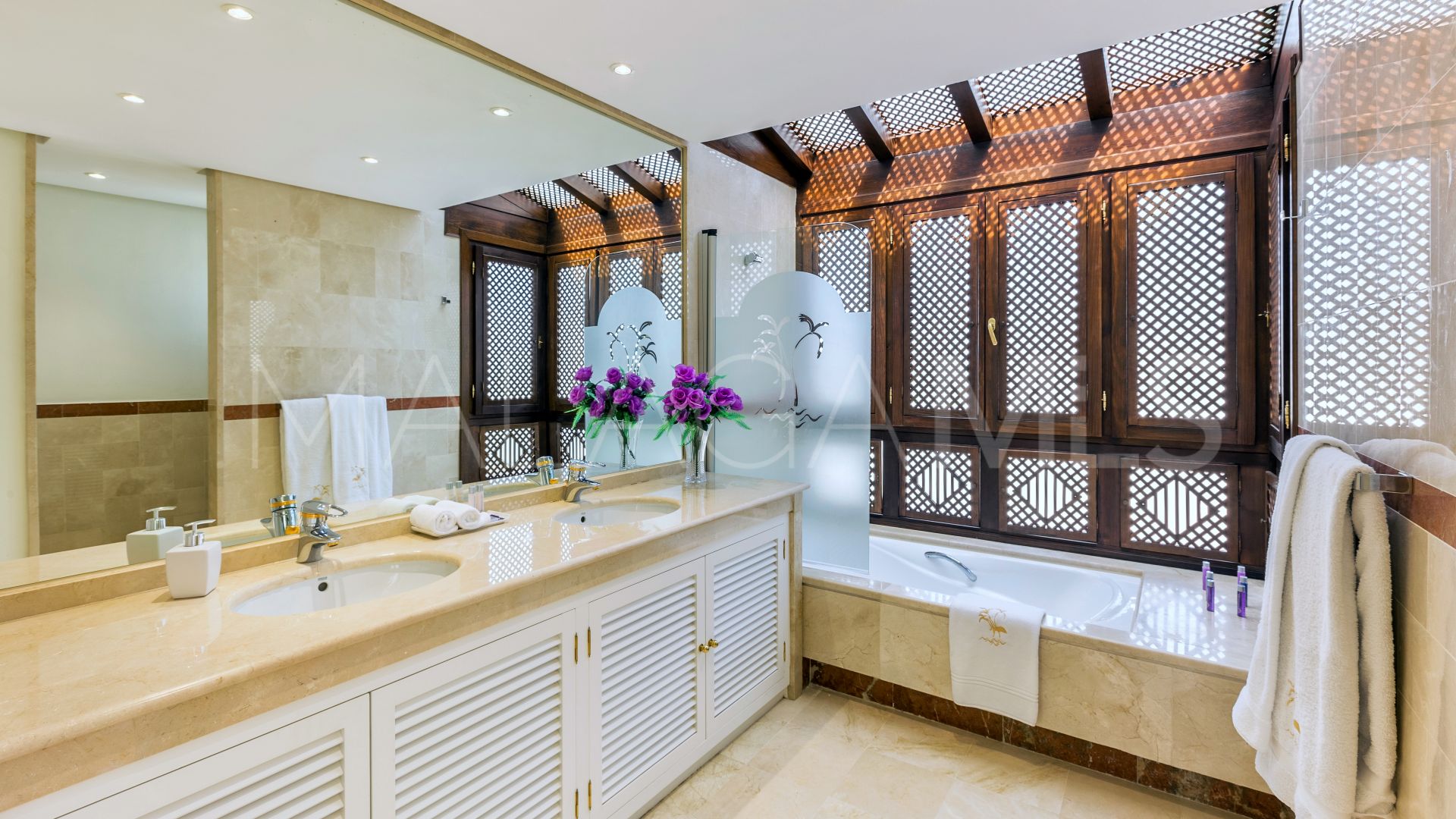 Buy Ático in Ventura del Mar de 3 bedrooms