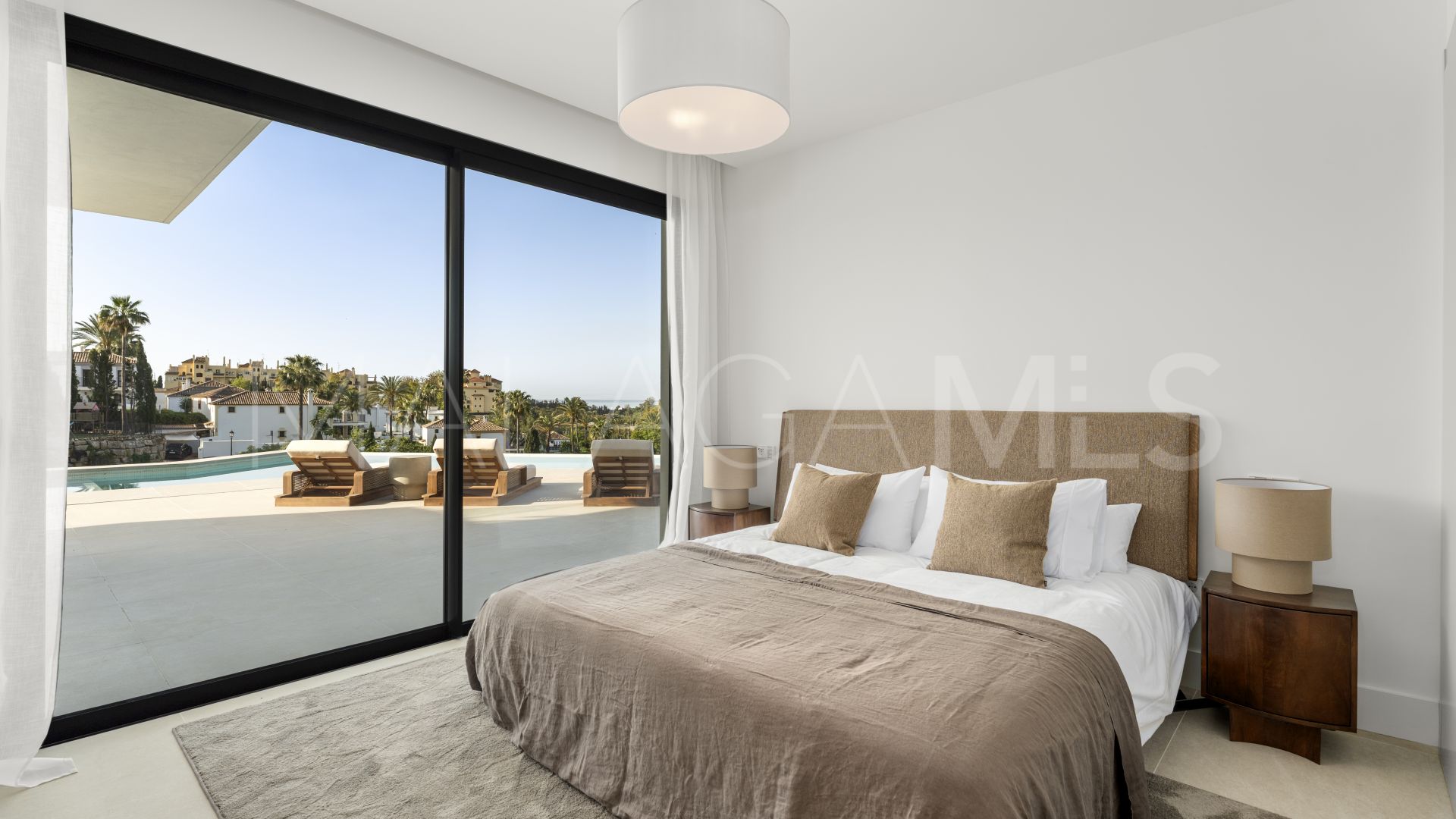 Se vende villa in La Resina Golf
