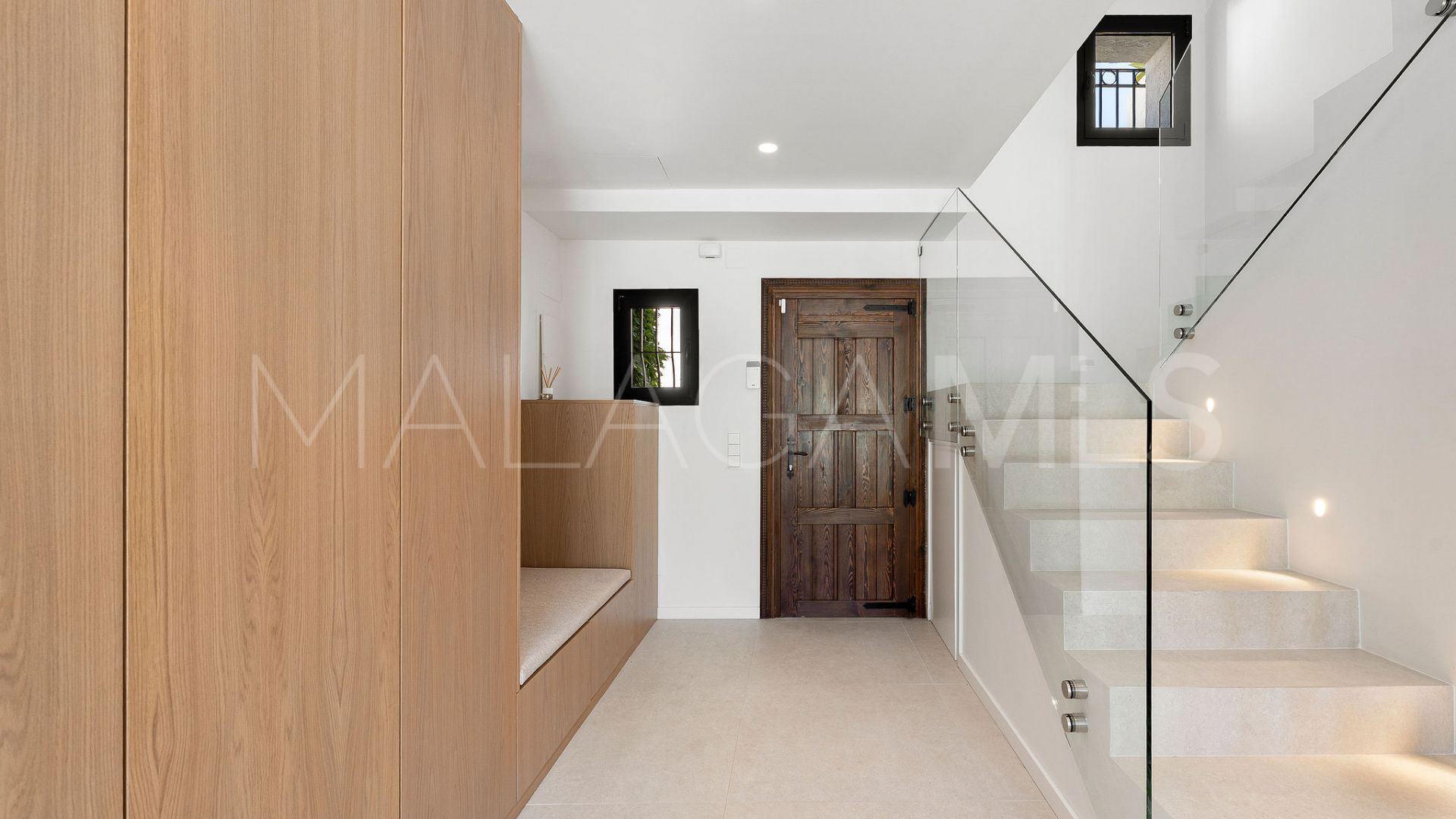 Los Naranjos Country Club town house for sale