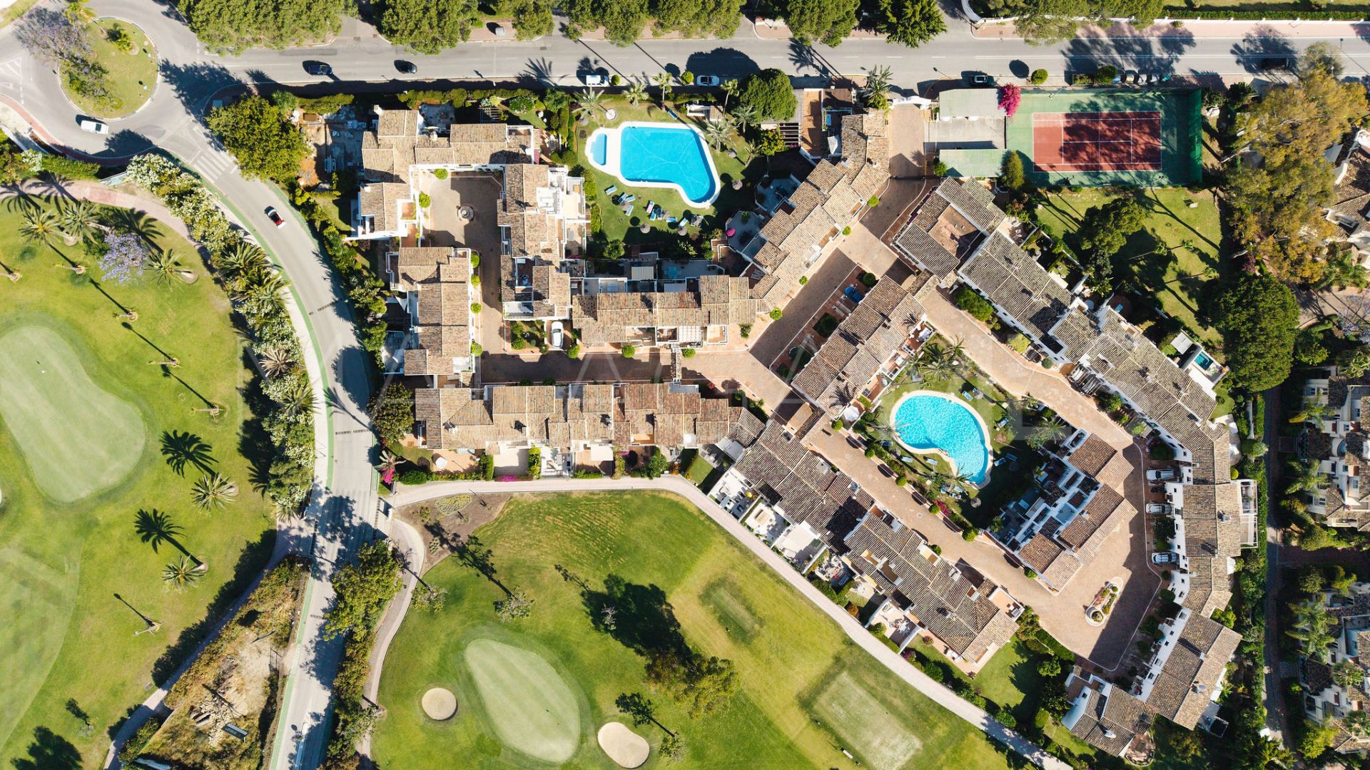 Los Naranjos Country Club town house for sale