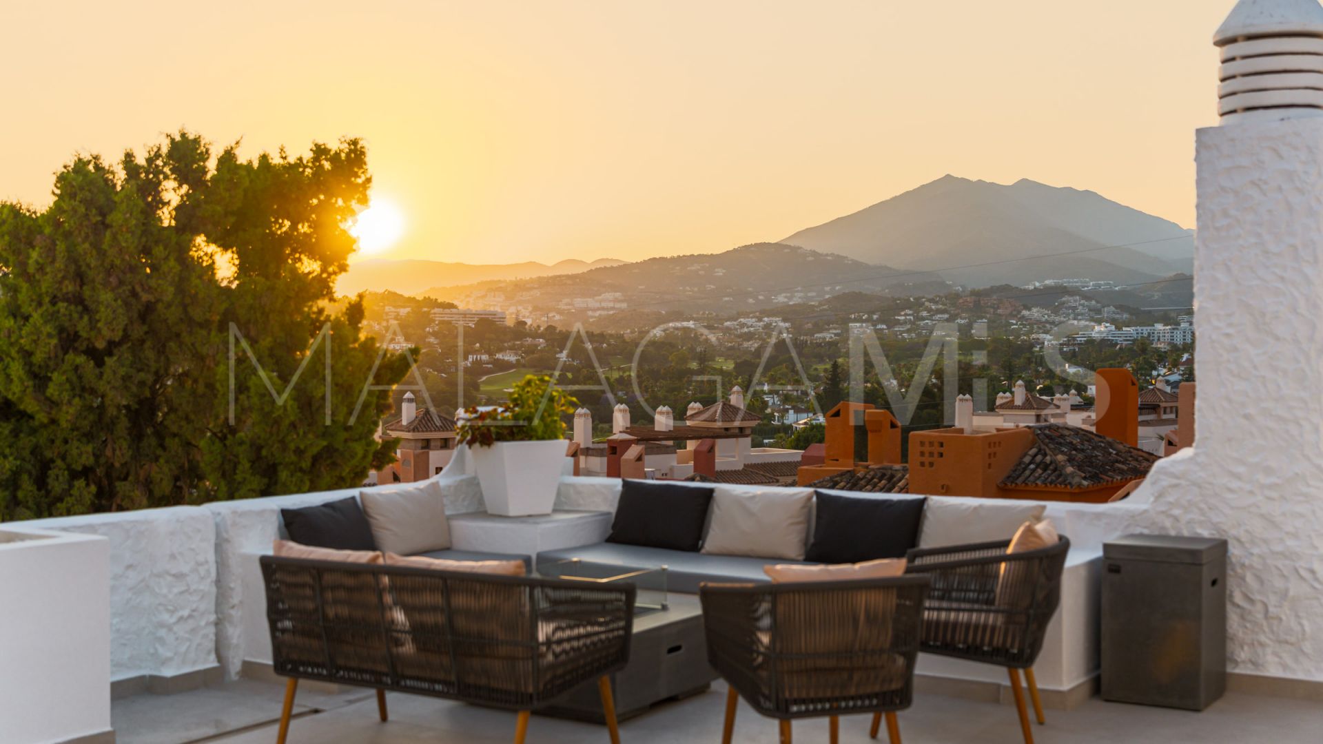 Duplex penthouse for sale in Pueblo Arabesque