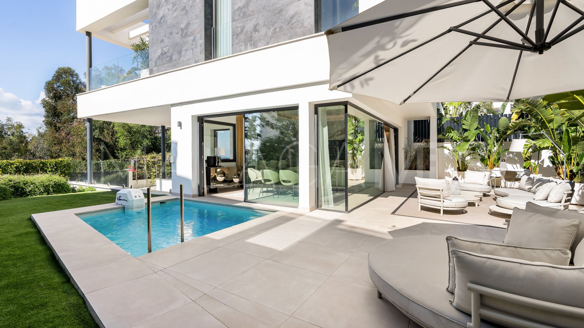 For sale Sierra Blanca villa