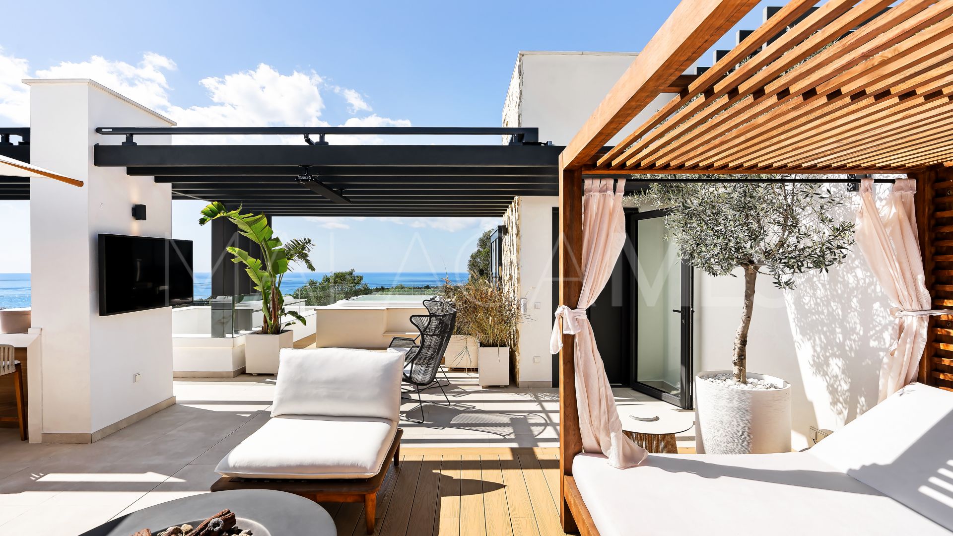 For sale Sierra Blanca villa