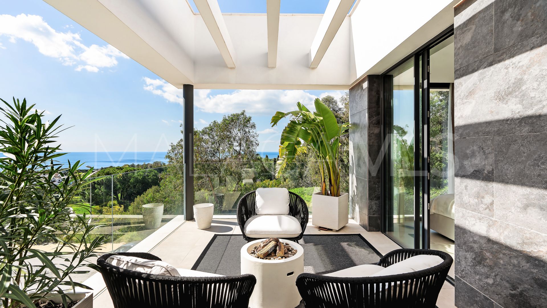 For sale Sierra Blanca villa