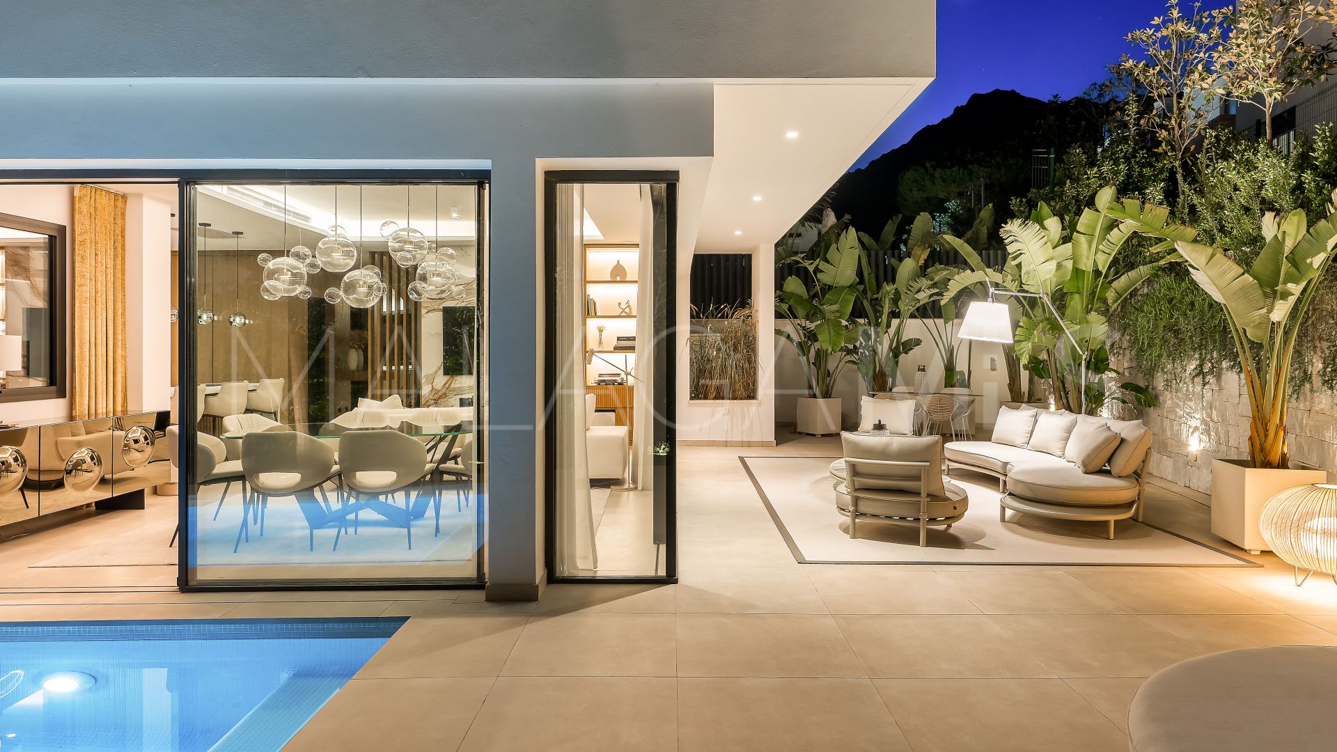 For sale Sierra Blanca villa