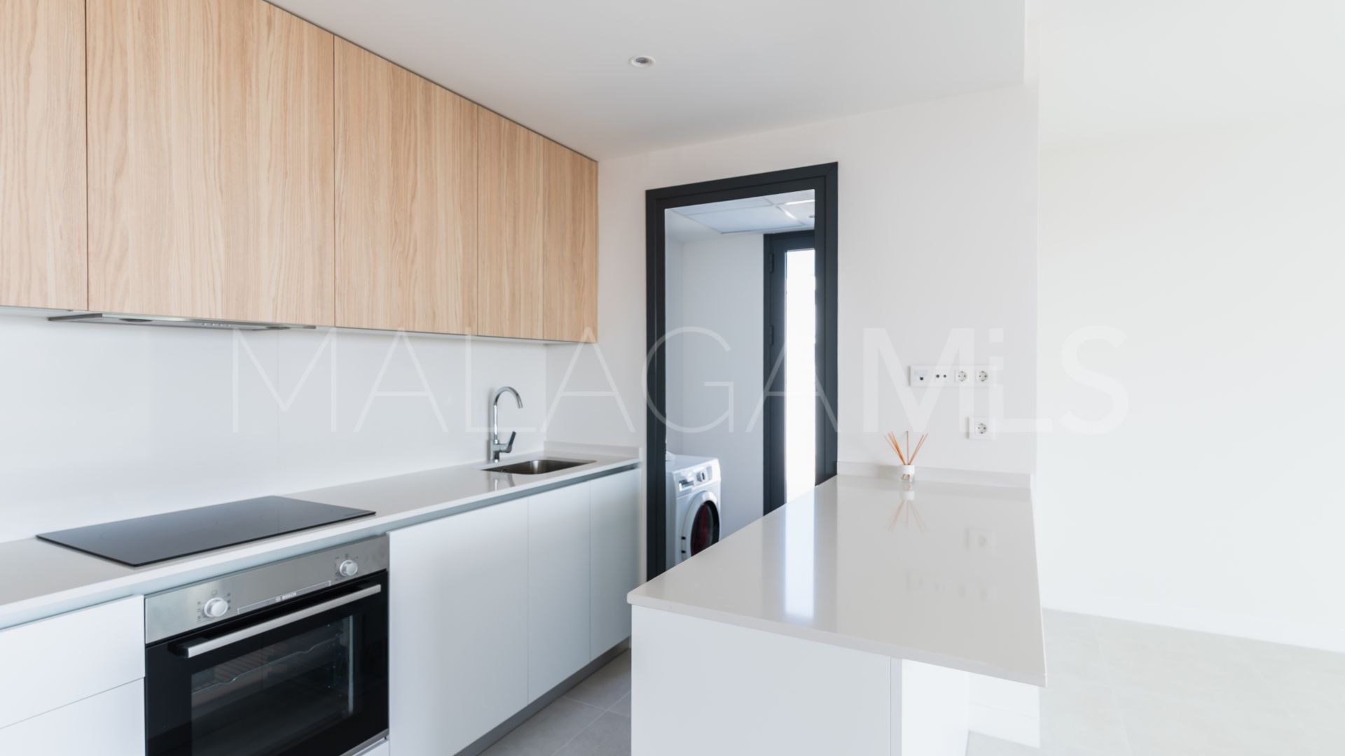 Se vende Ático in Vanian Green Village with 3 bedrooms