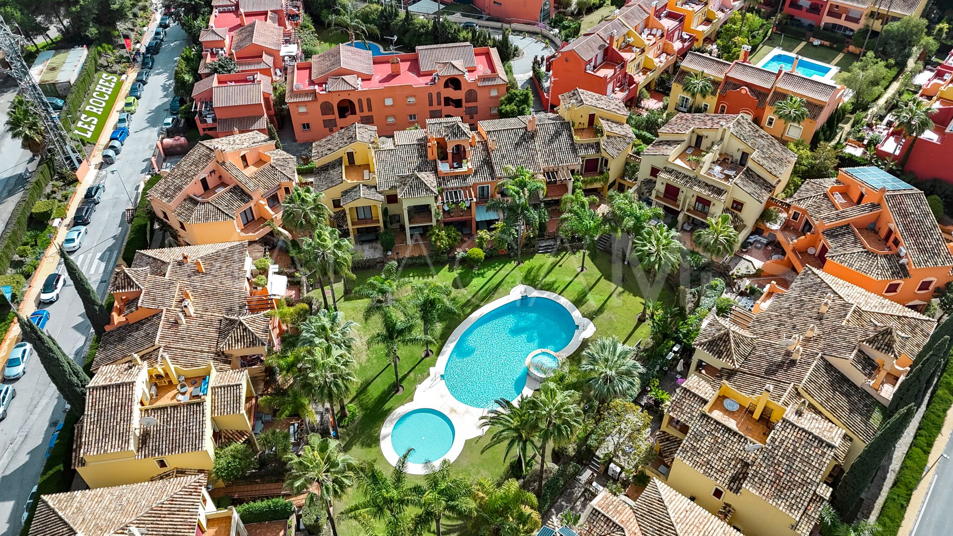 Reihenhaus for sale in Jardines de las Lomas
