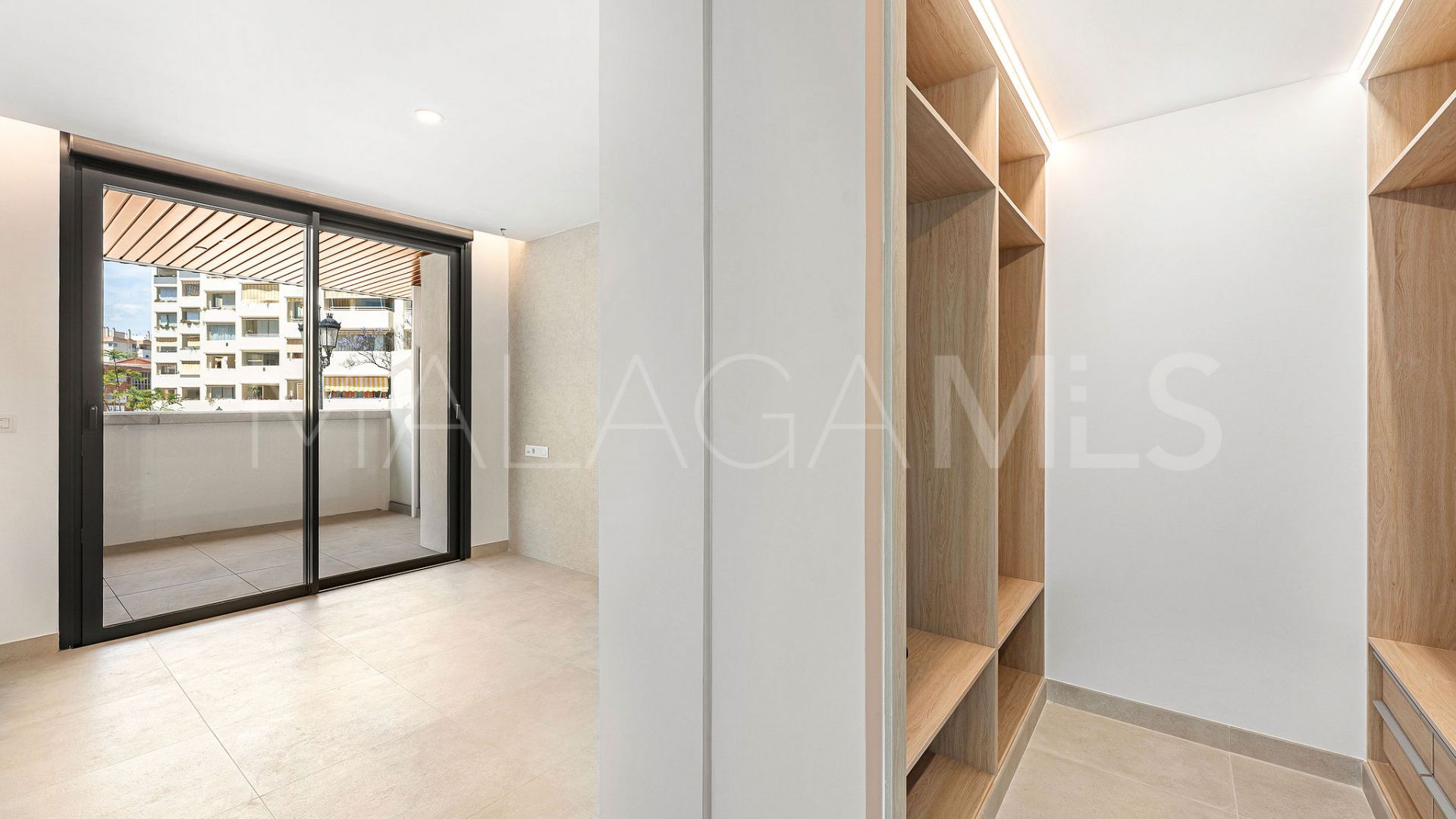 Apartamento de 2 bedrooms for sale in Fuengirola Puerto