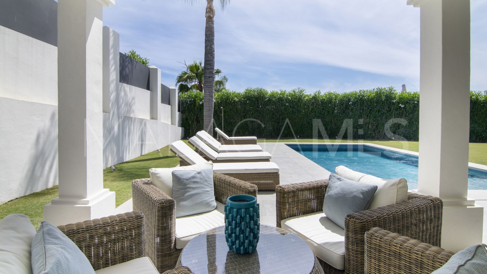 For sale 3 bedrooms villa in Los Naranjos Golf