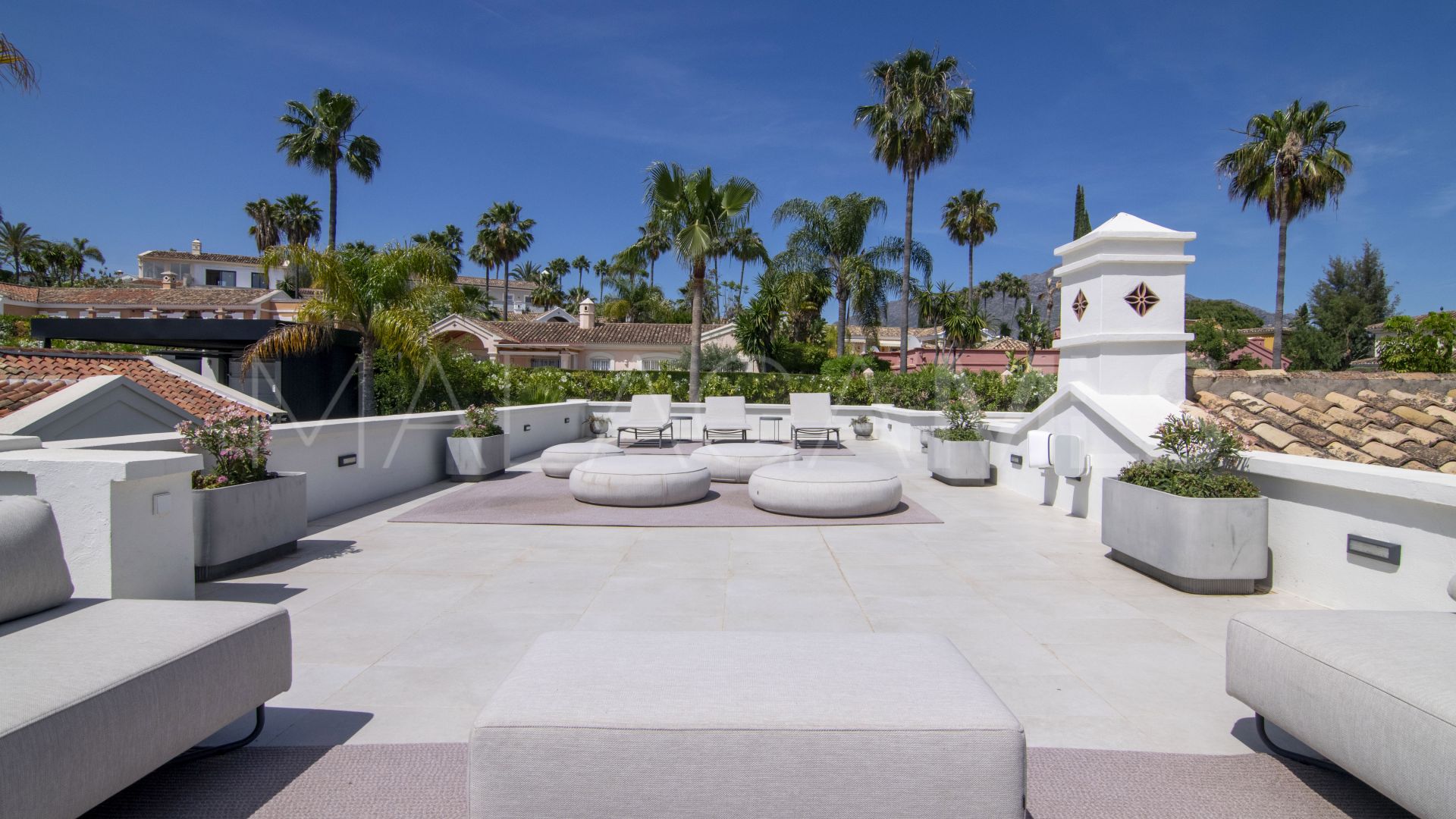 For sale 3 bedrooms villa in Los Naranjos Golf