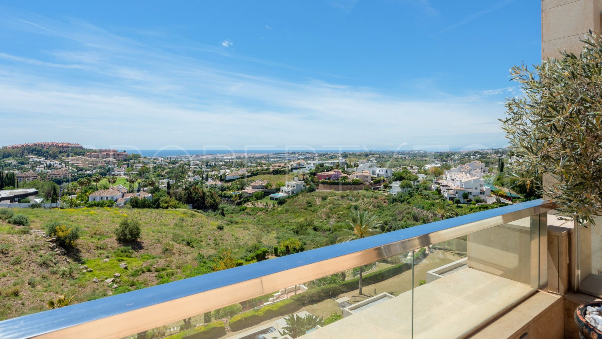 Los Arrayanes duplex penthouse for sale