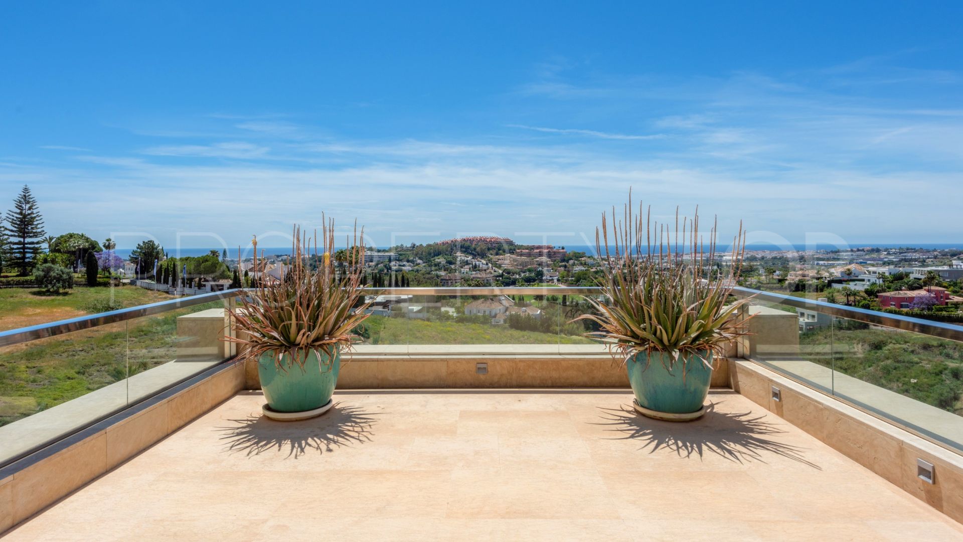 Los Arrayanes duplex penthouse for sale