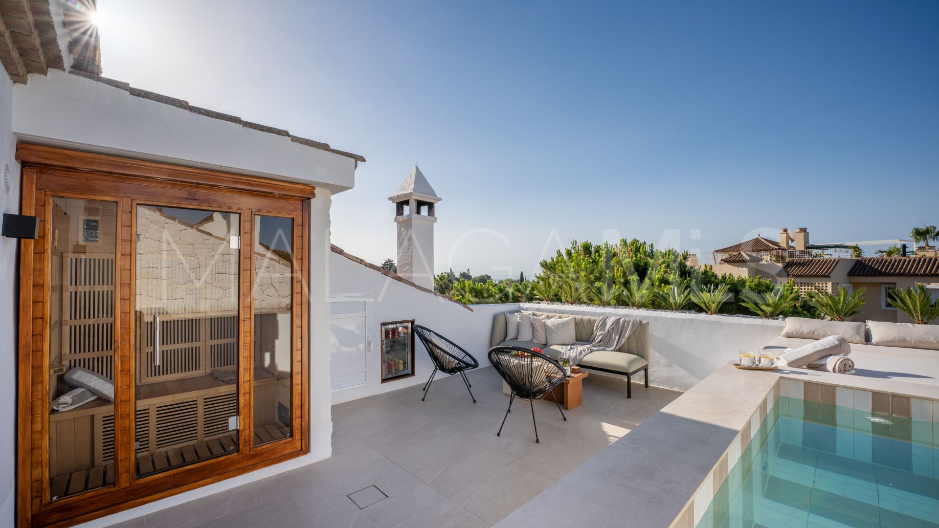 For sale duplex penthouse with 3 bedrooms in Montepiedra