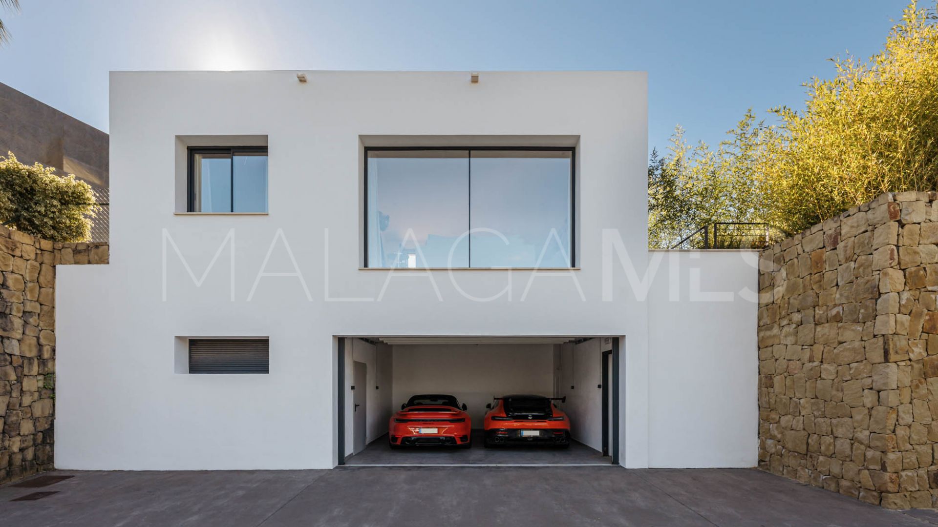 5 bedrooms villa in El Madroñal for sale