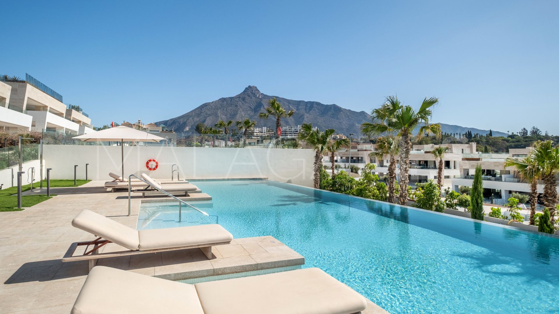 Ground floor duplex for sale in Epic Marbella