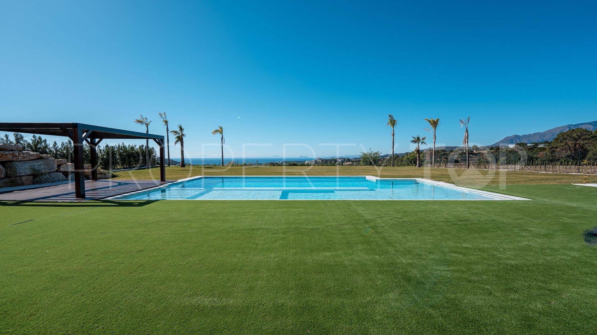 Villa with 5 bedrooms for sale in Marbella Club Golf Resort