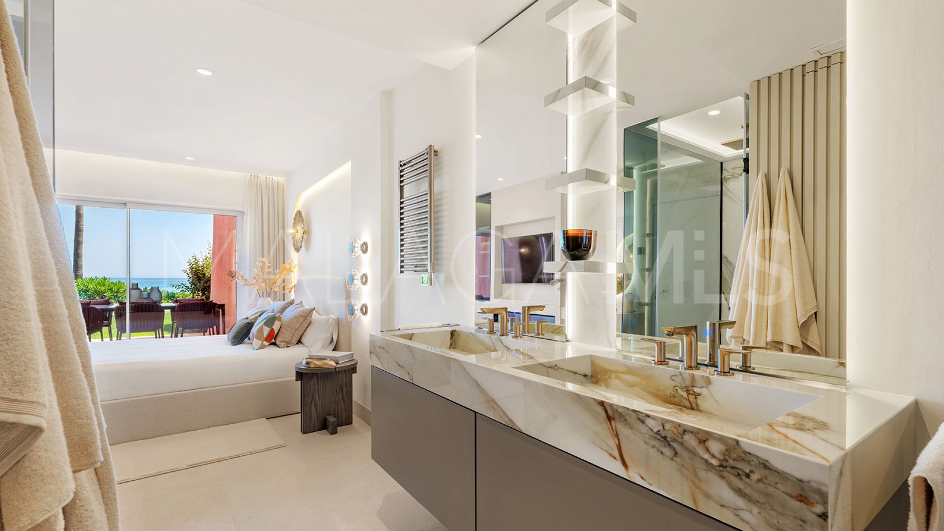For sale Menara Beach ground floor apartment