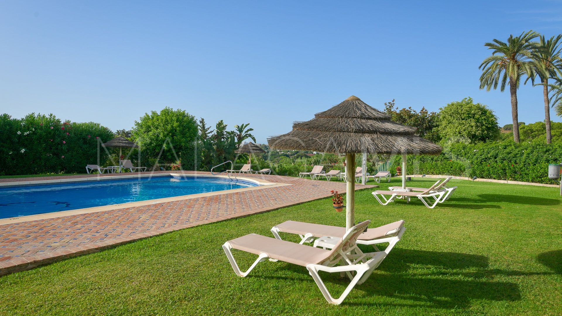 Penthouse for sale in Hotel del Golf