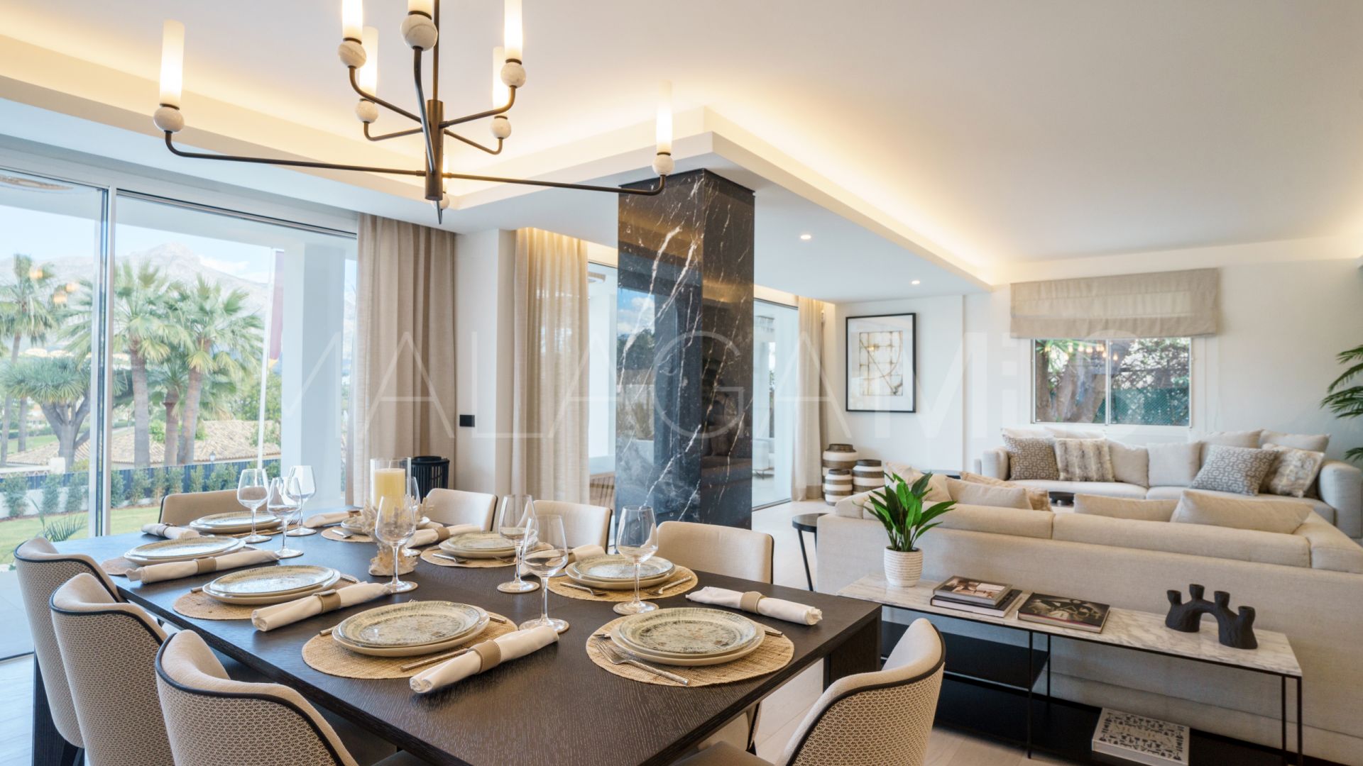 Las Brisas, villa a la venta