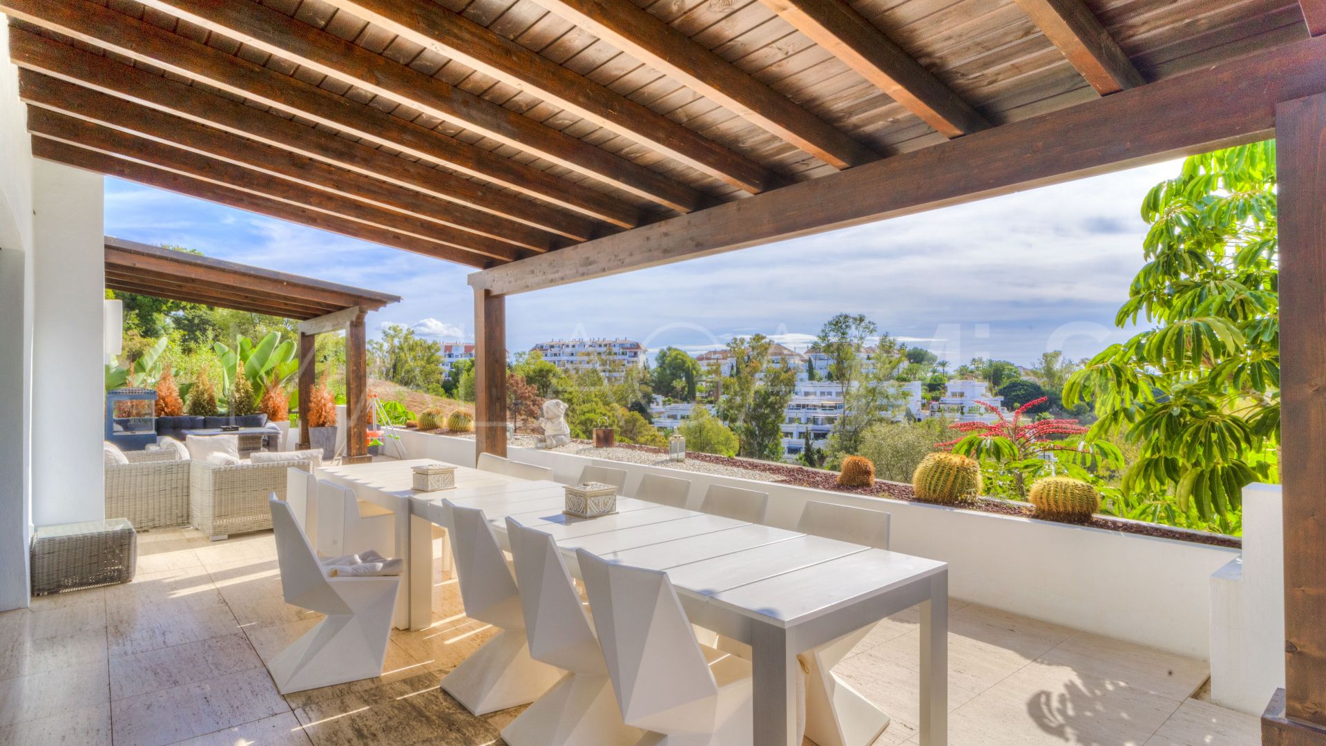 Villa for sale in Lomas de Magna Marbella