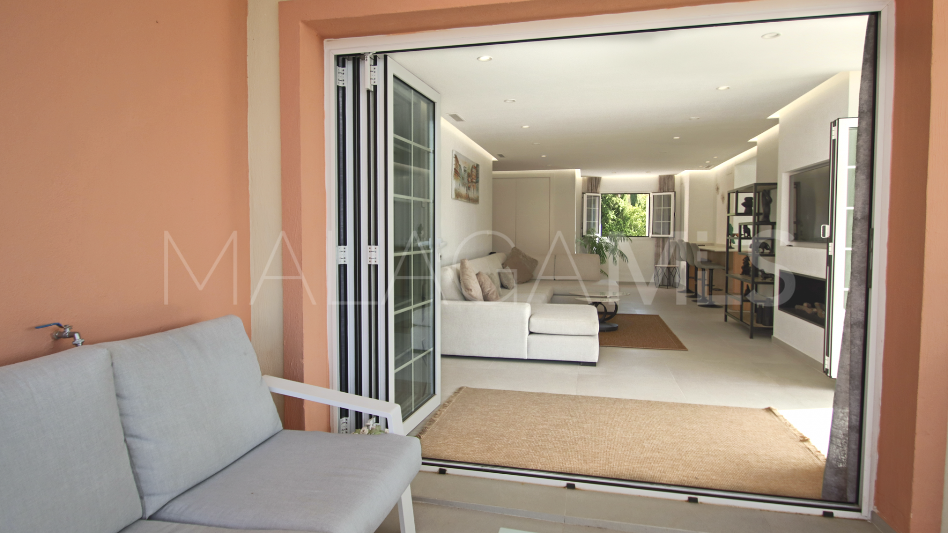 Wohnung for sale in River Garden