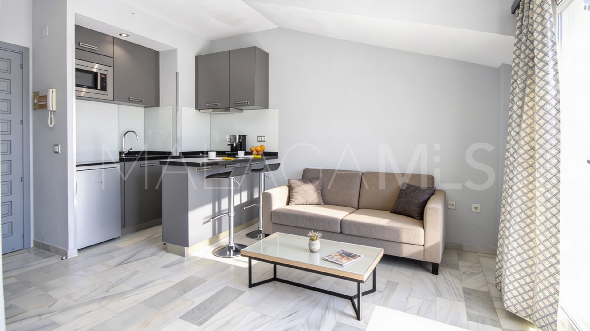 Studio for sale in Marbella Golden Mile