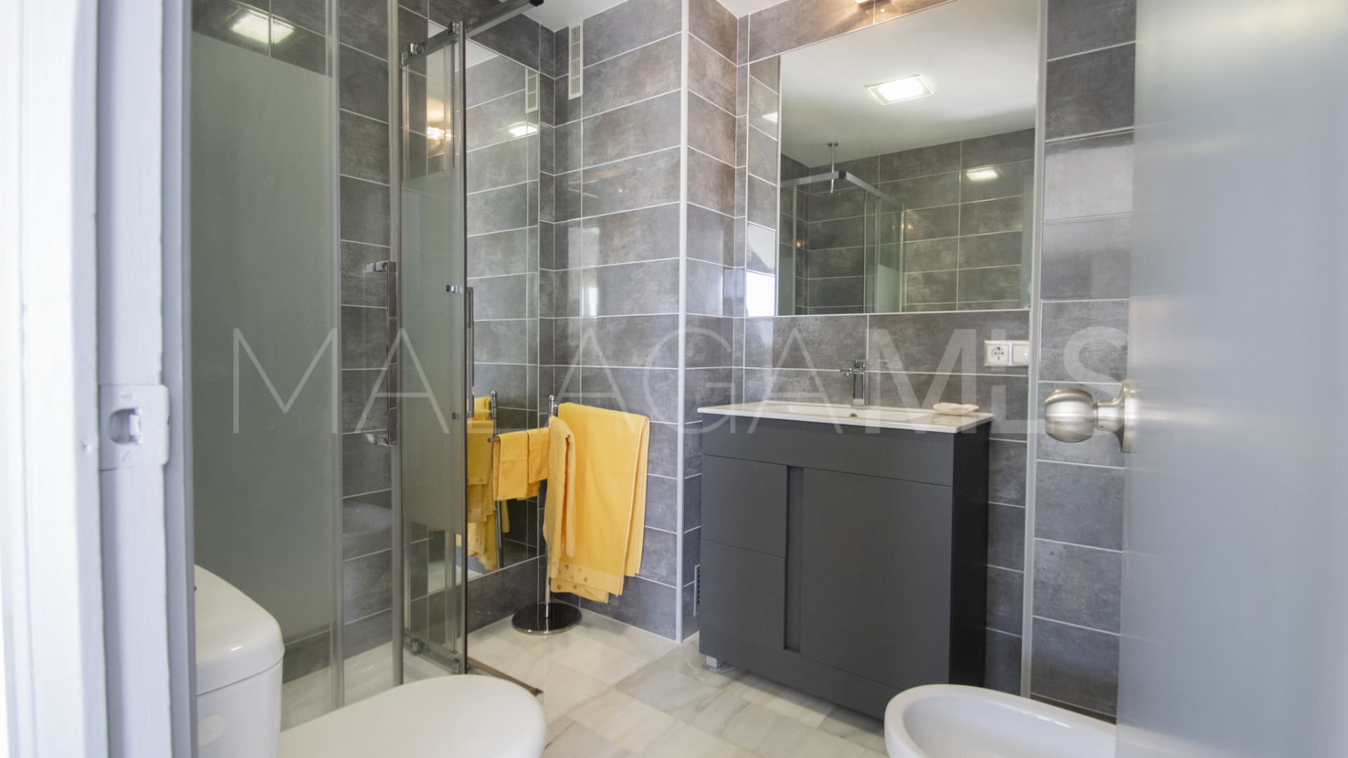 Studio for sale in Marbella Golden Mile