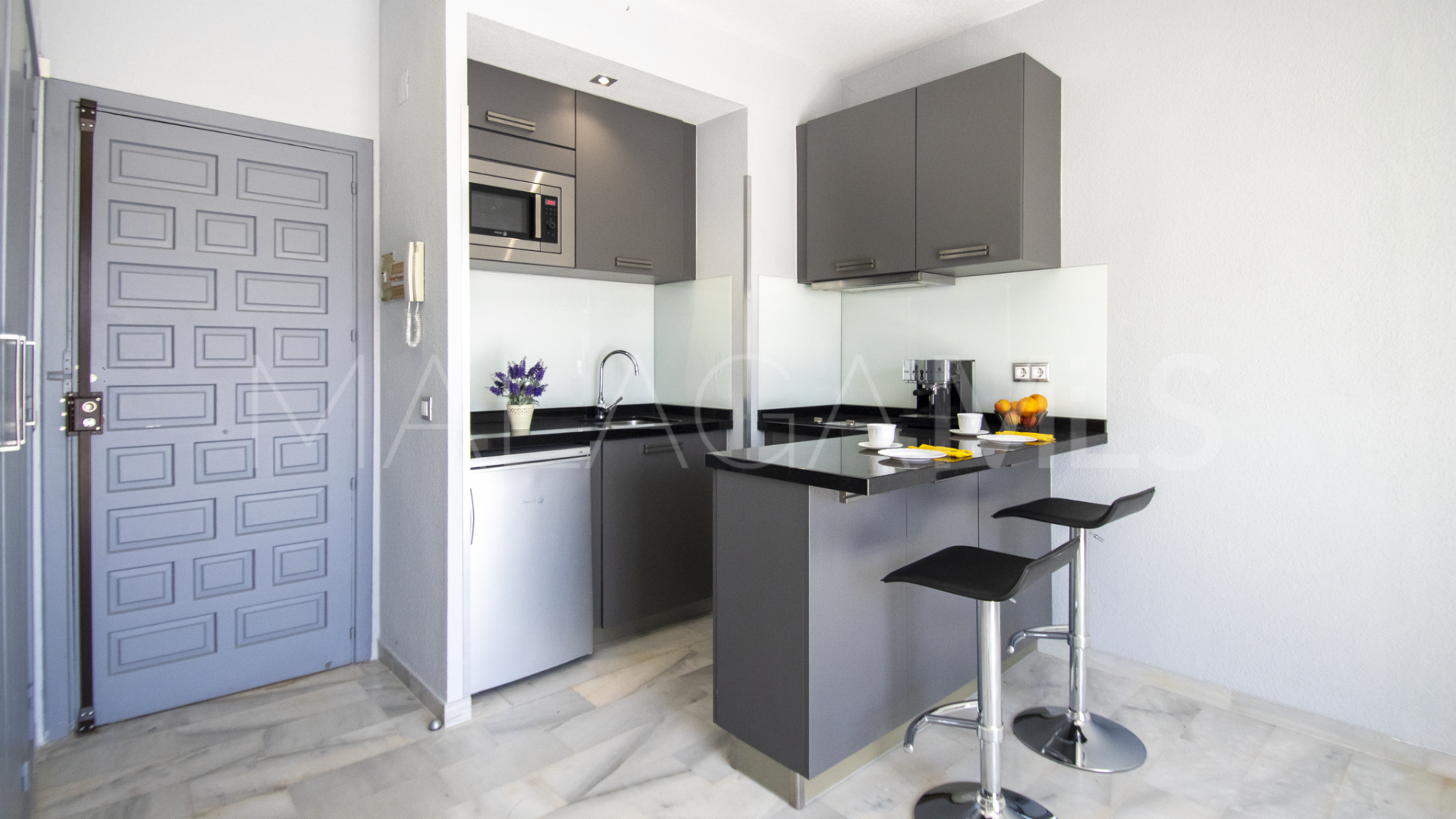 Studio for sale in Marbella Golden Mile