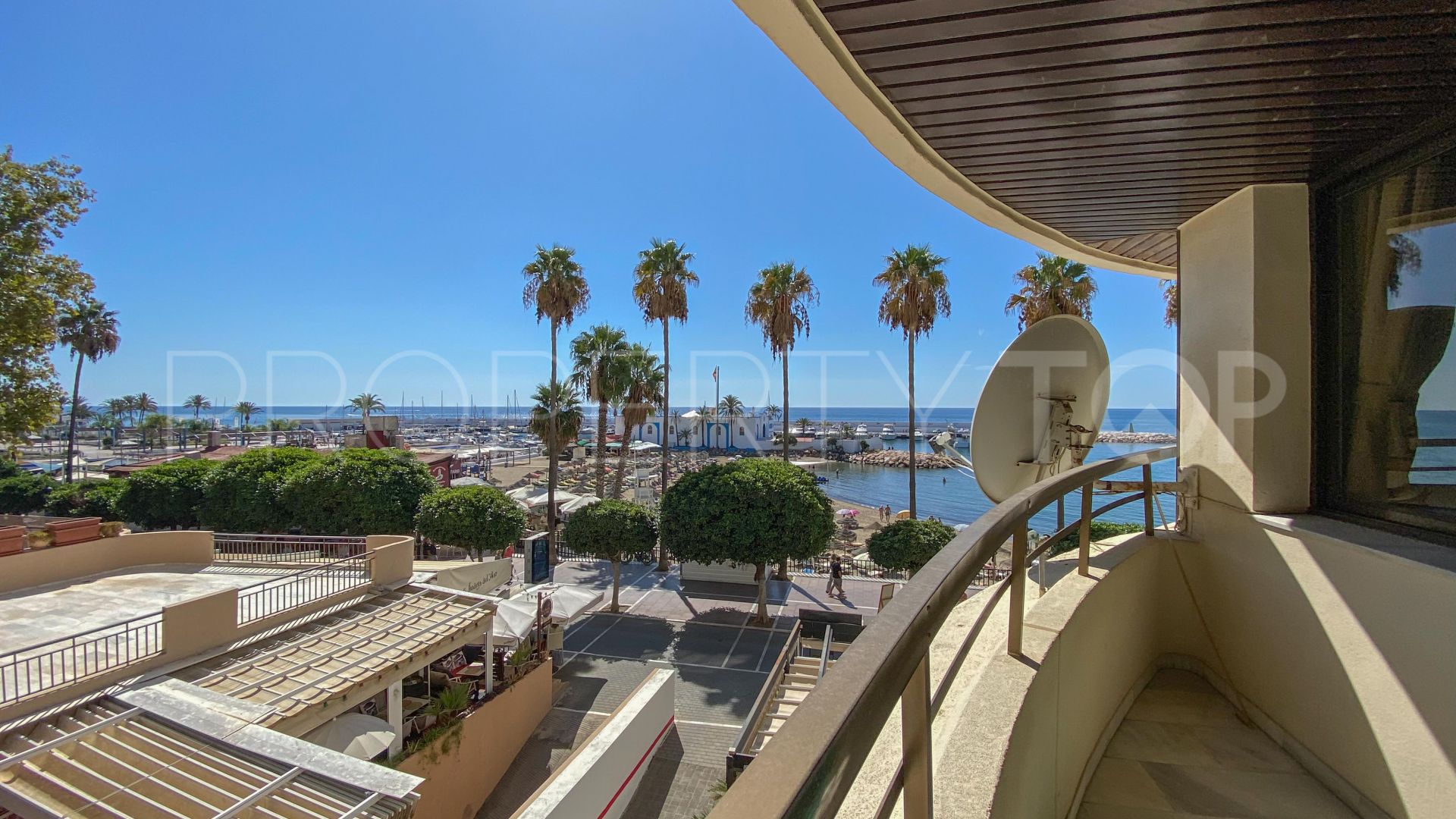 Apartamento con 3 dormitorios en venta en Marbella Ciudad