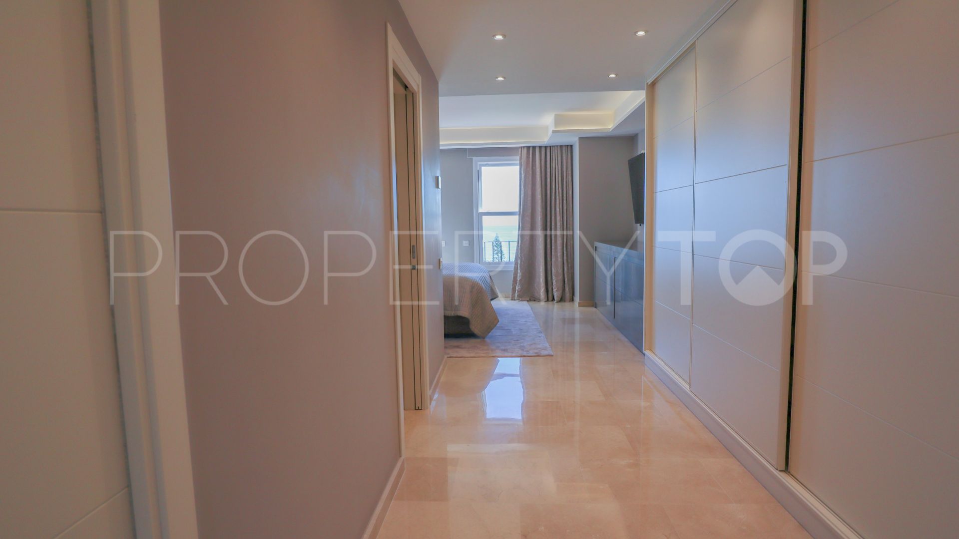 Penthouse for sale in Manilva