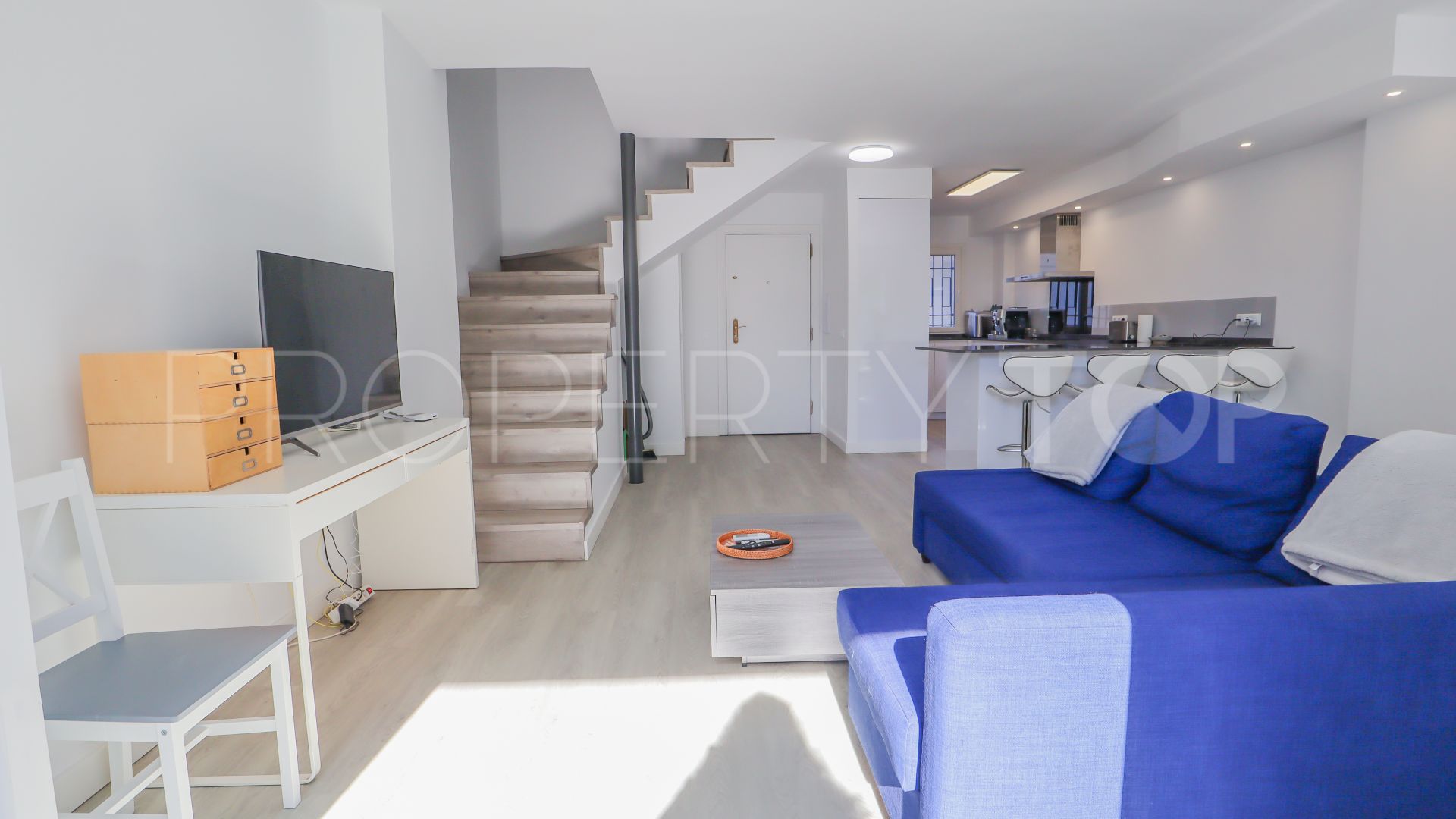 Duplex planta baja en venta con 3 dormitorios en Nueva Andalucia