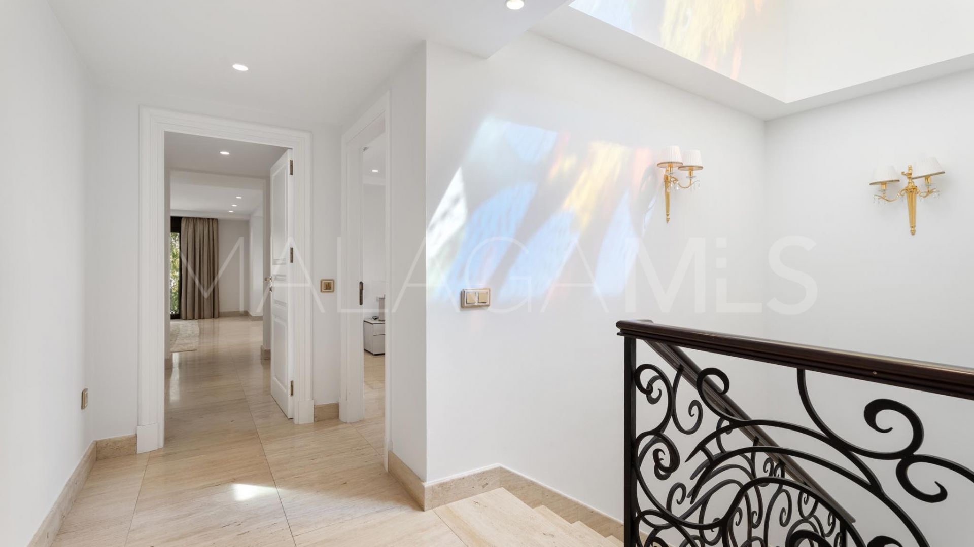 Villa for sale in El Herrojo