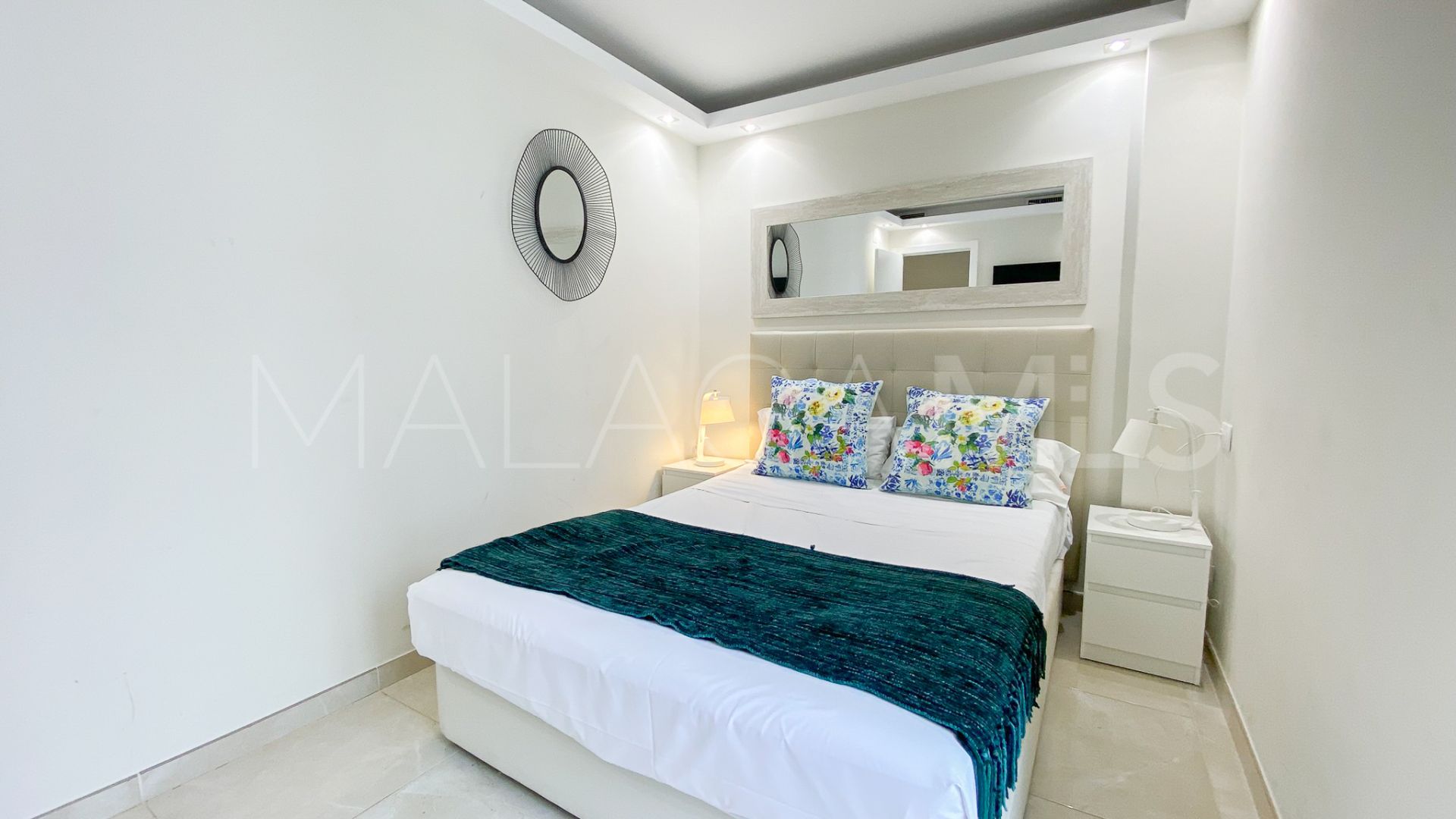 Wohnung for sale in Marbella - Puerto Banus