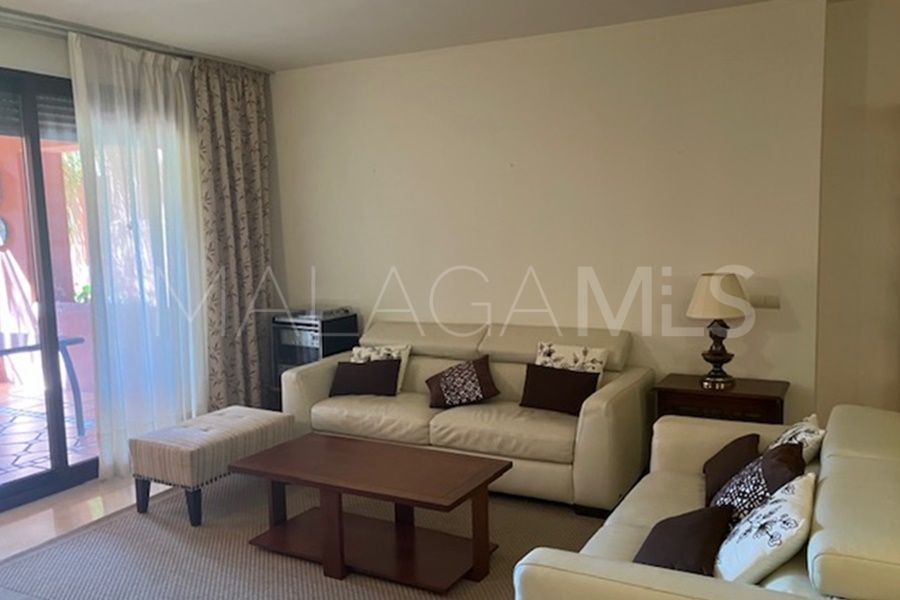 Apartamento a la venta with 3 bedrooms in Marbella Este