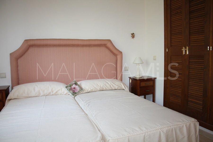 Apartamento a la venta with 3 bedrooms in Marbella Este