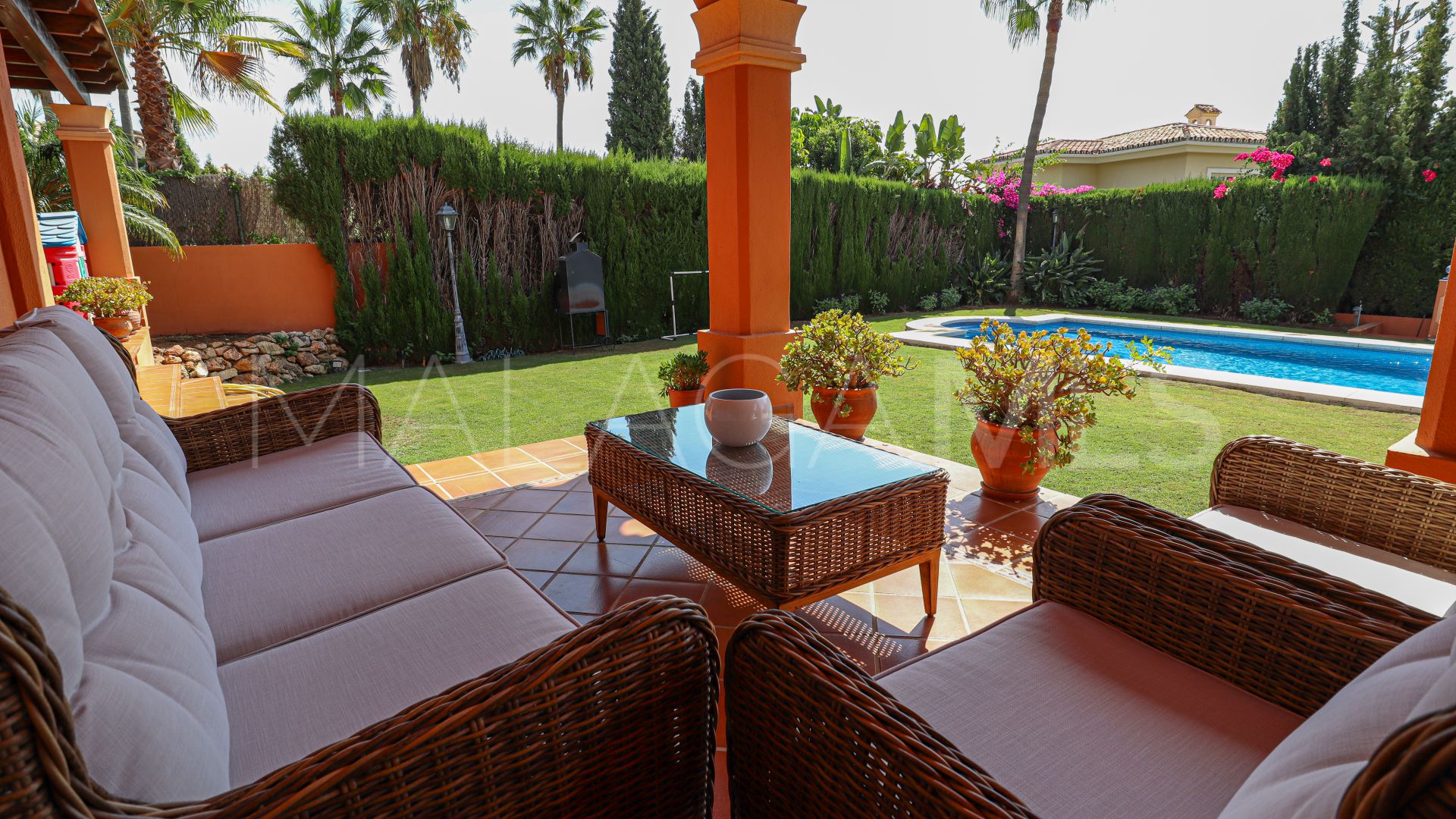 Buy villa in Xarblanca