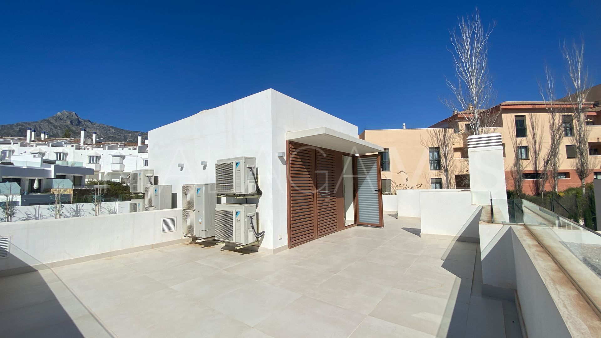 Einfamilienhaushälfte for sale in Marbella Goldene Meile