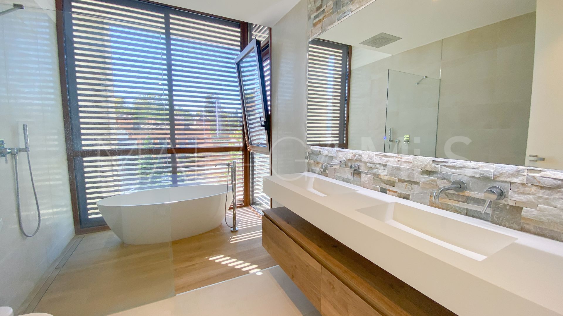 Einfamilienhaushälfte for sale in Marbella Goldene Meile