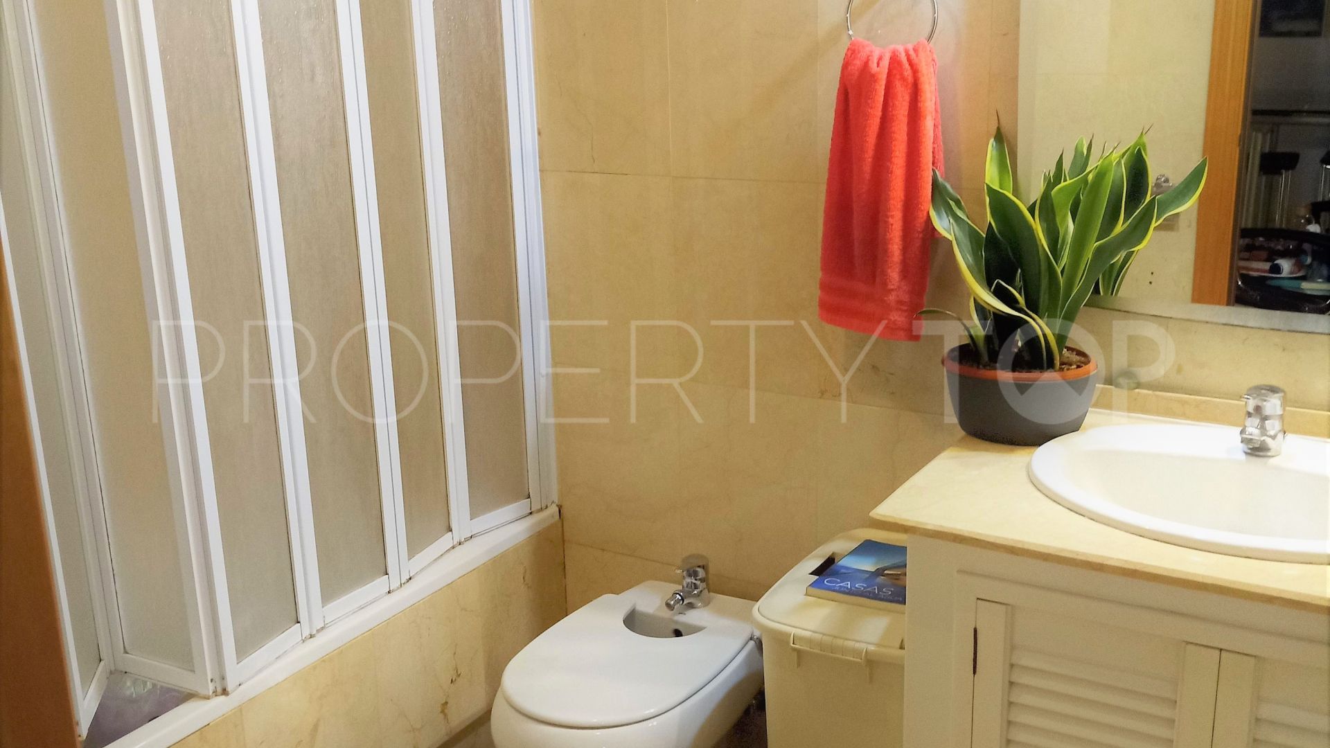1 bedroom Campos de Guadalmina ground floor apartment for sale